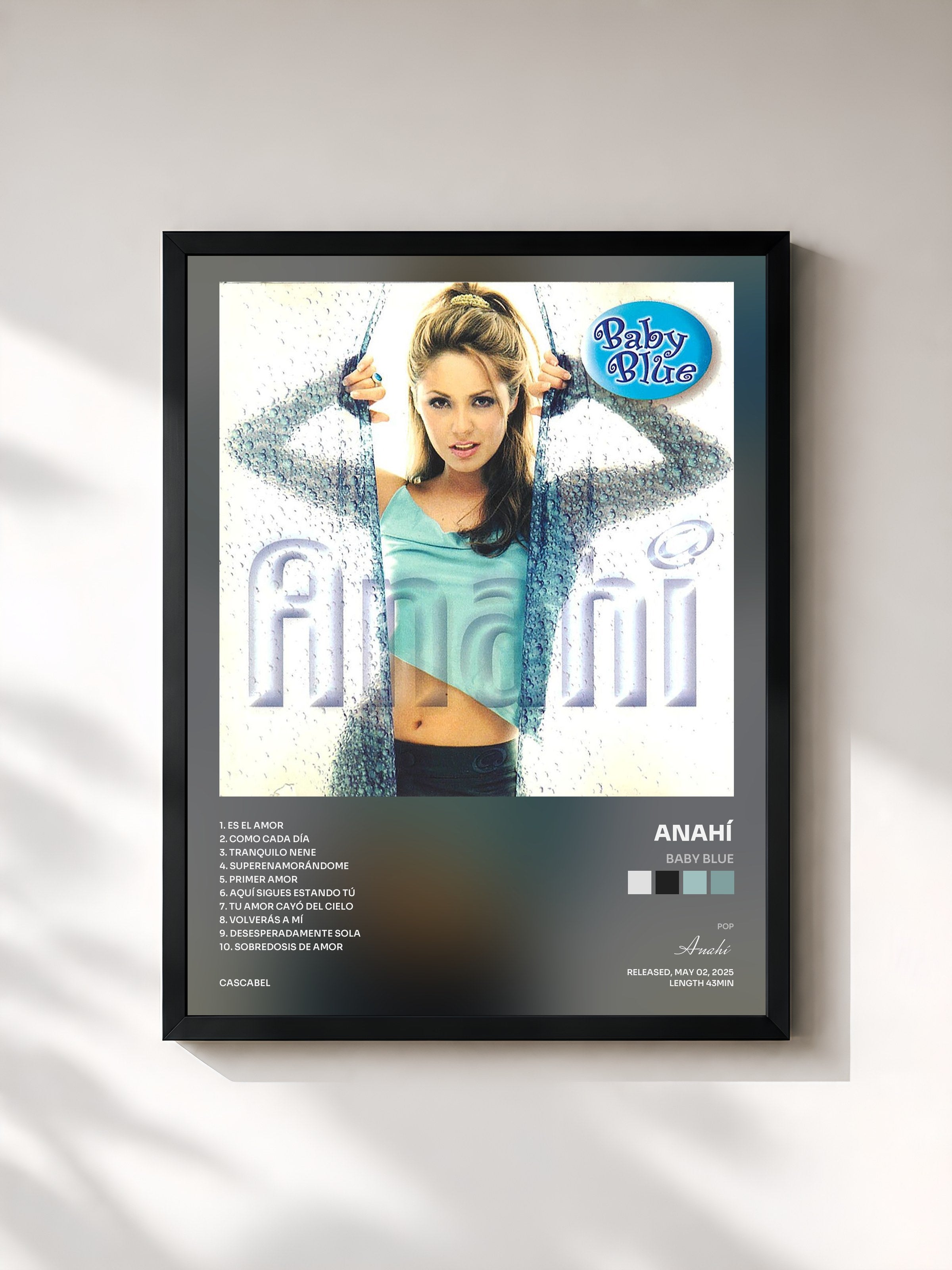 #noir Tableau de l'album Baby Blue de Anahí, cadre noir, imprimé et encadré en France
