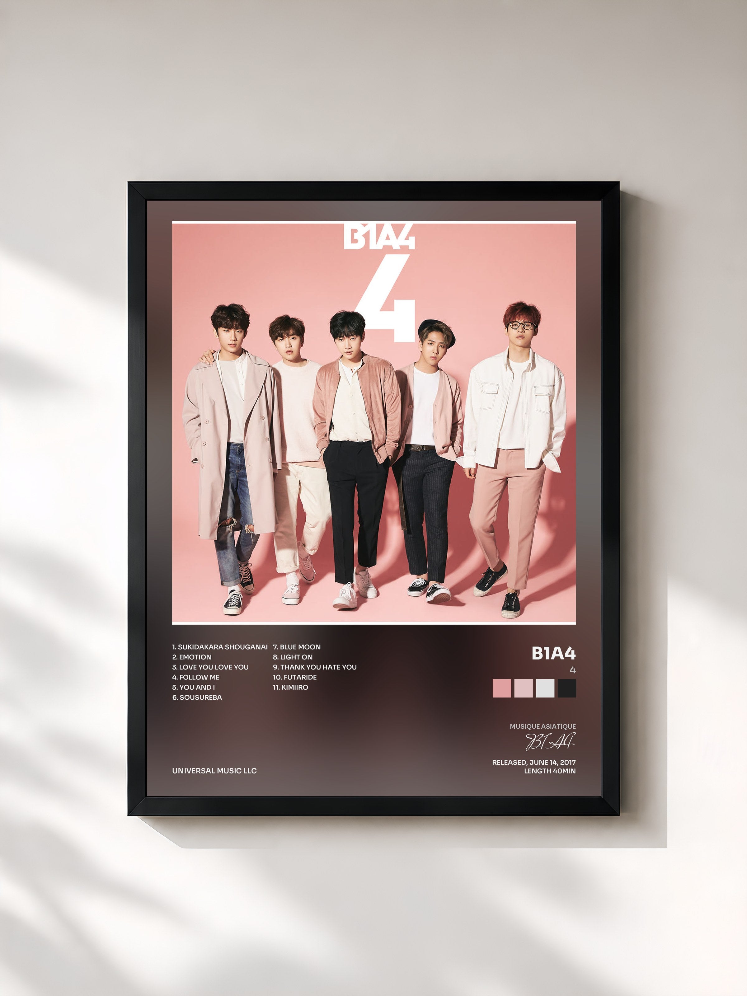 #noir Tableau de l'album 4 de B1A4, cadre noir, imprimé et encadré en France