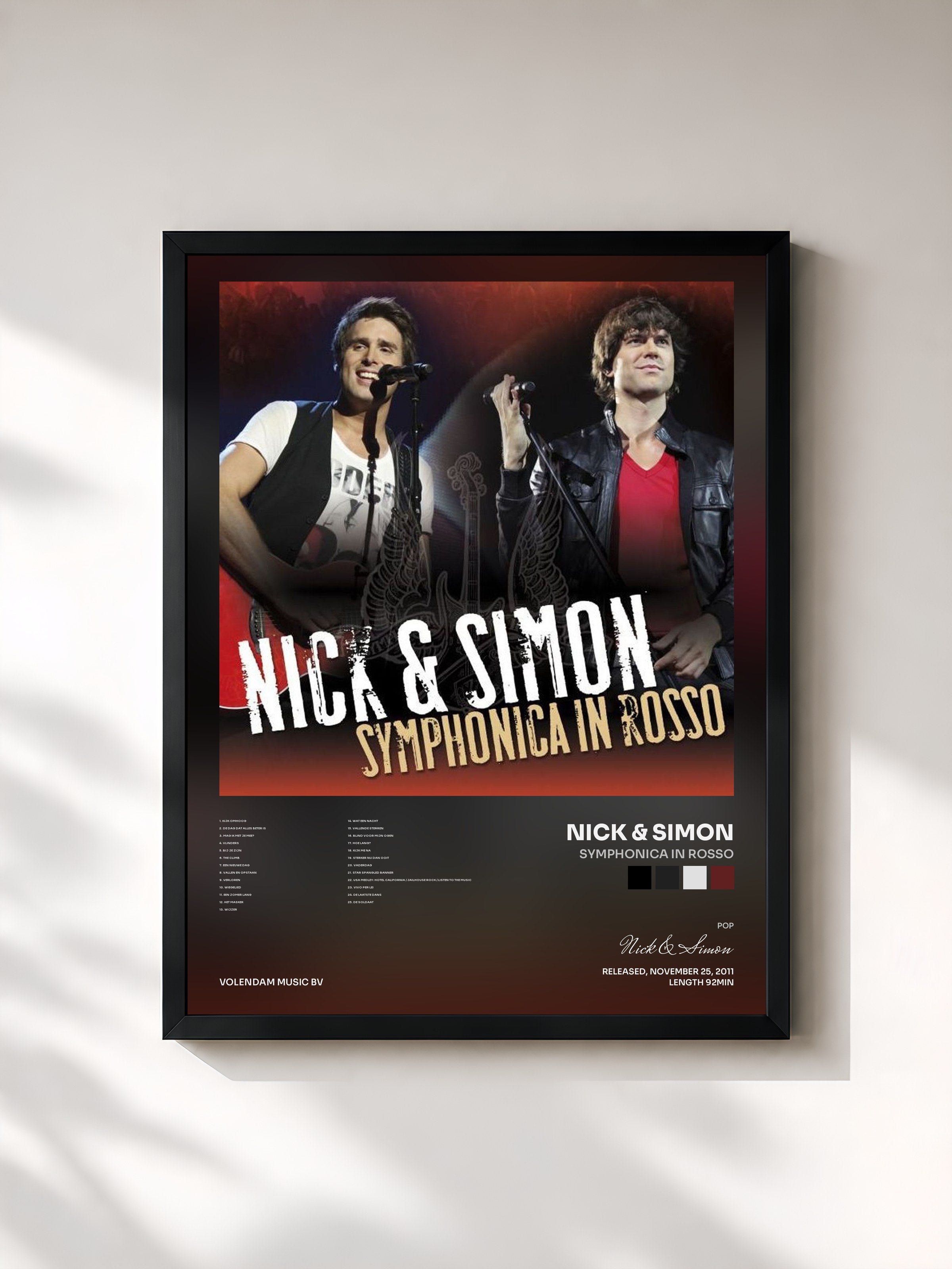 #noir Tableau de l'album Symphonica In Rosso de Nick & Simon, cadre noir, imprimé et encadré en France