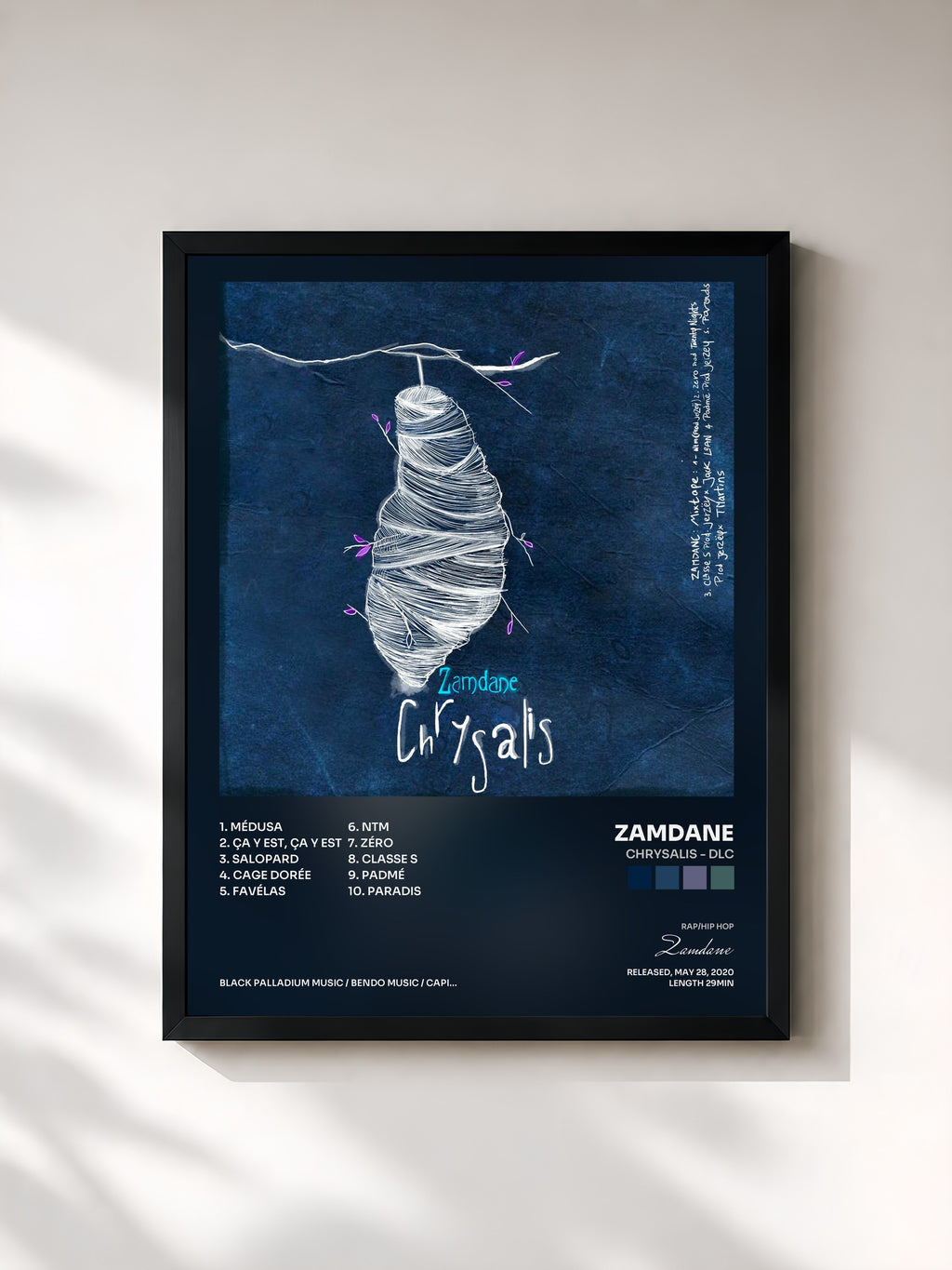#noir Tableau de l'album Chrysalis - DLC de Zamdane, cadre noir, imprimé et encadré en France