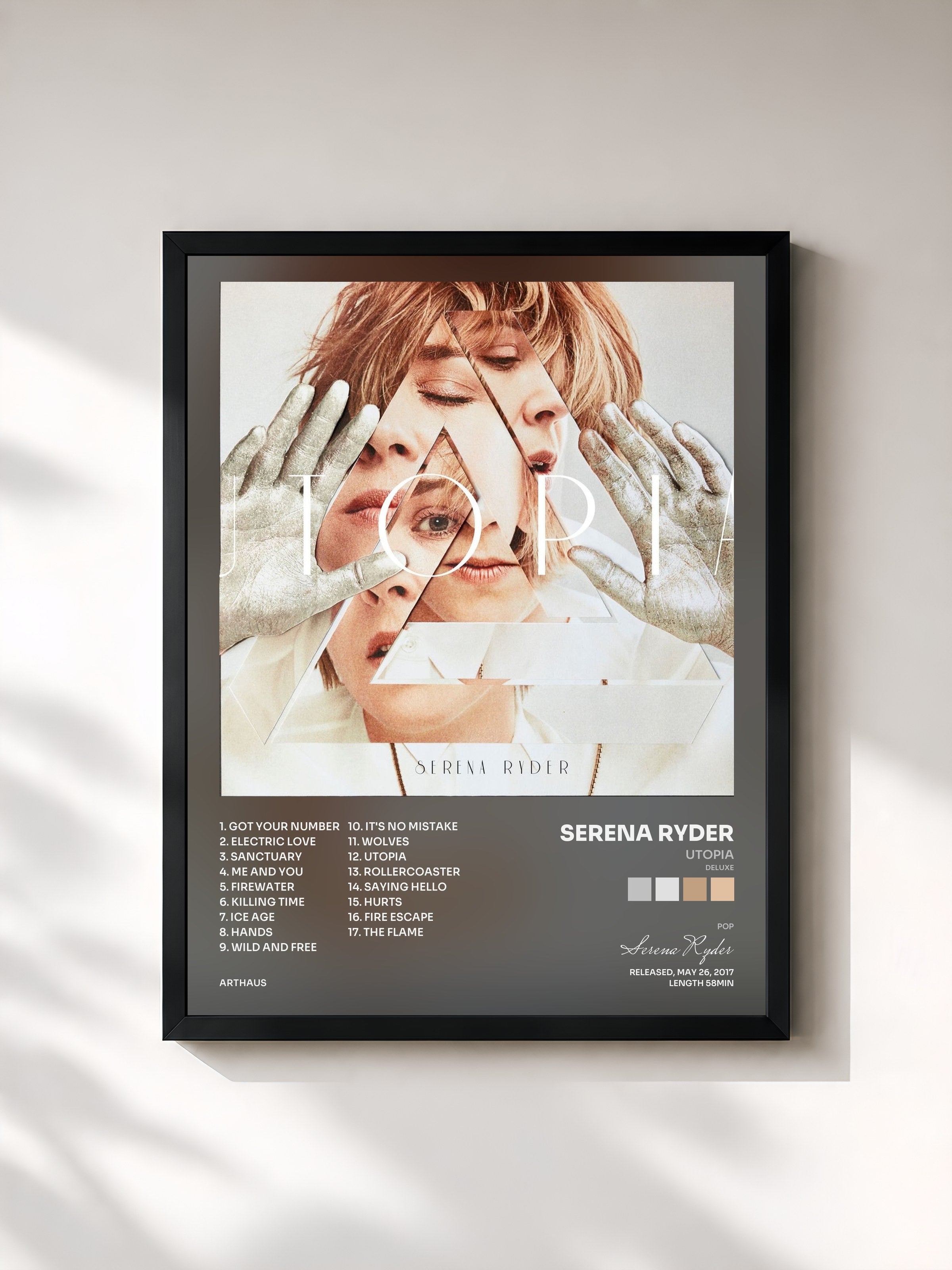 #noir Tableau de l'album Utopia (Deluxe) de Serena Ryder, cadre noir, imprimé et encadré en France