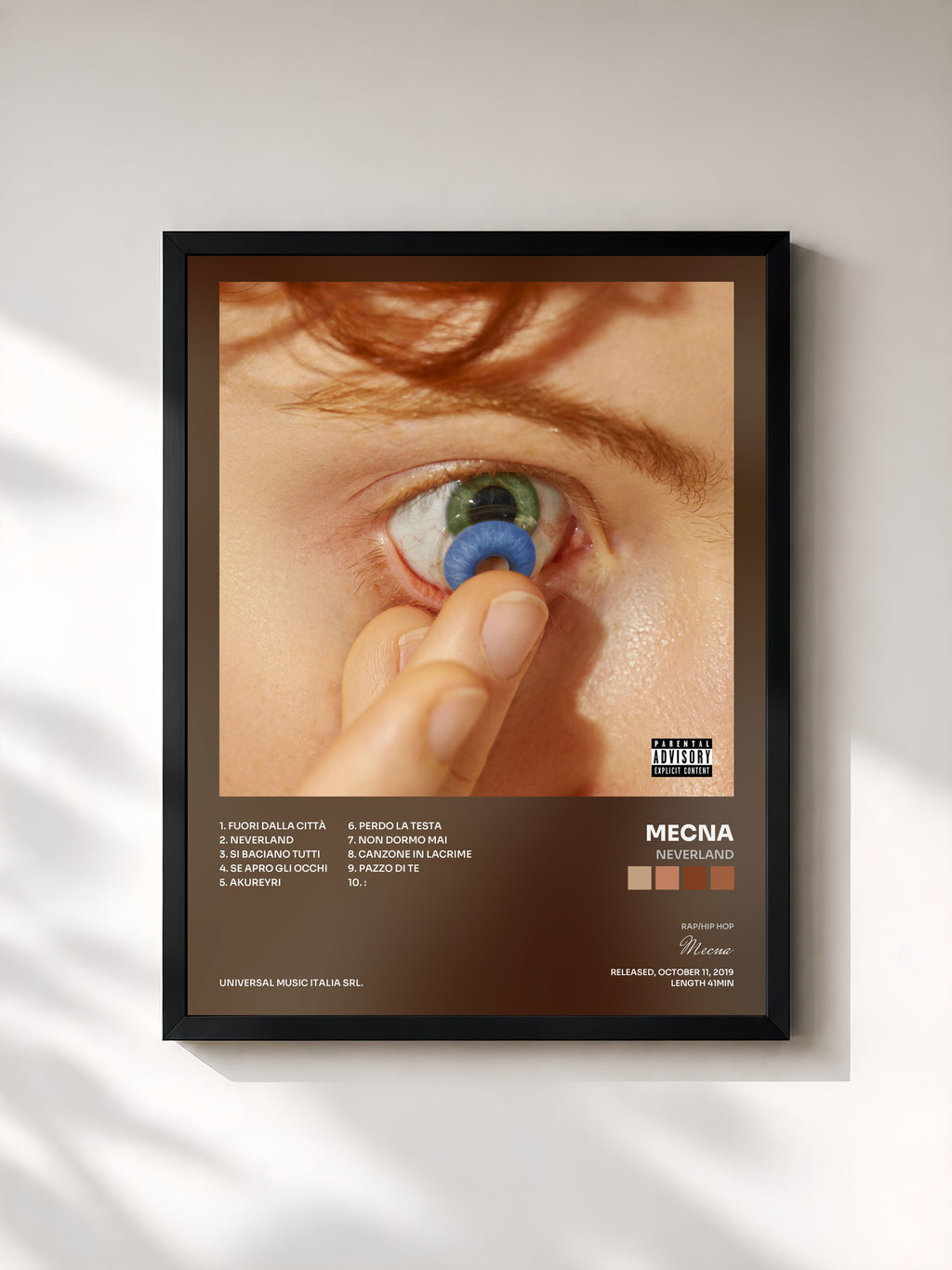 #noir Tableau de l'album Neverland de Mecna, cadre noir, imprimé et encadré en France