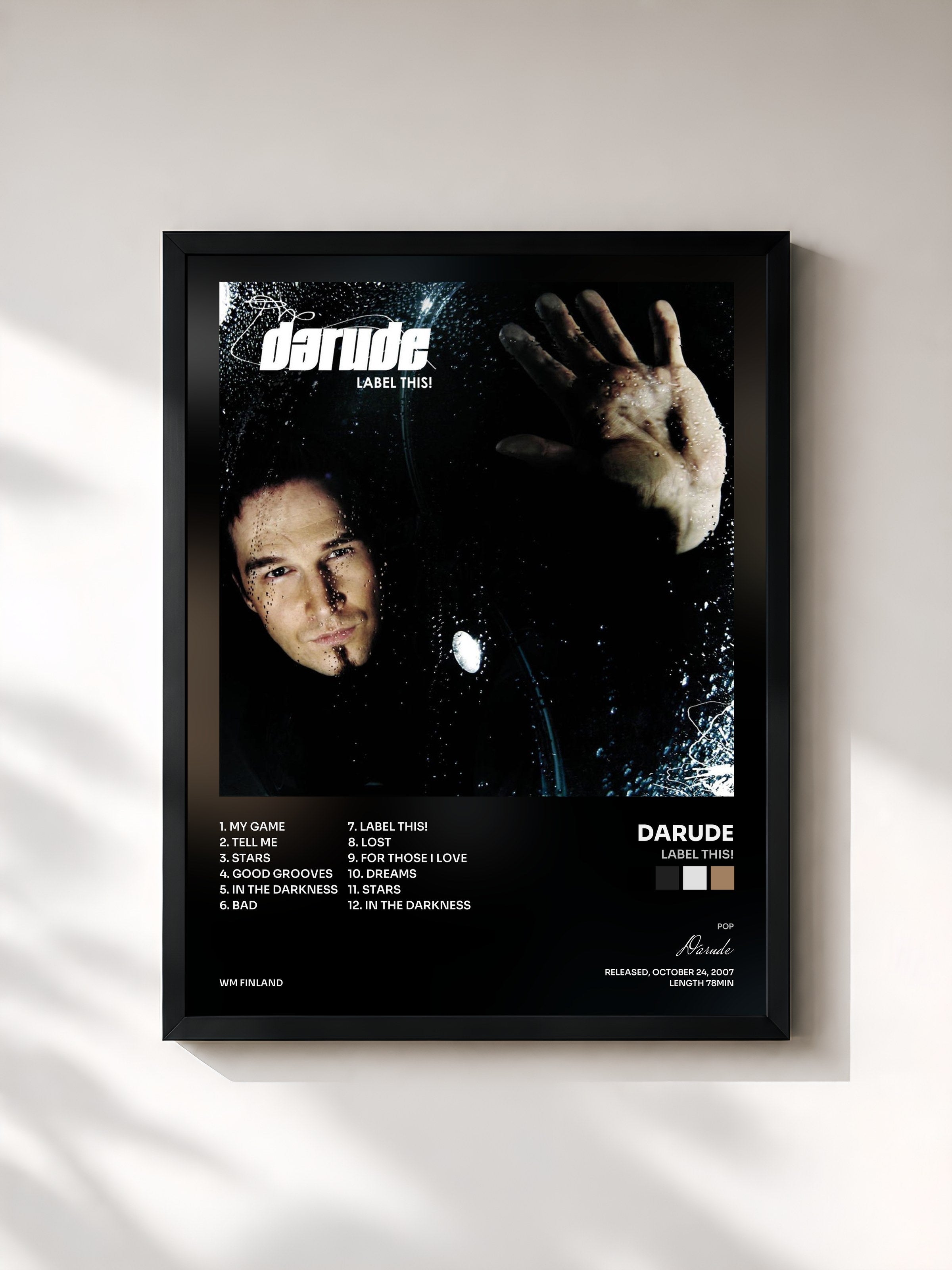 #noir Tableau de l'album Label This! de Darude, cadre noir, imprimé et encadré en France