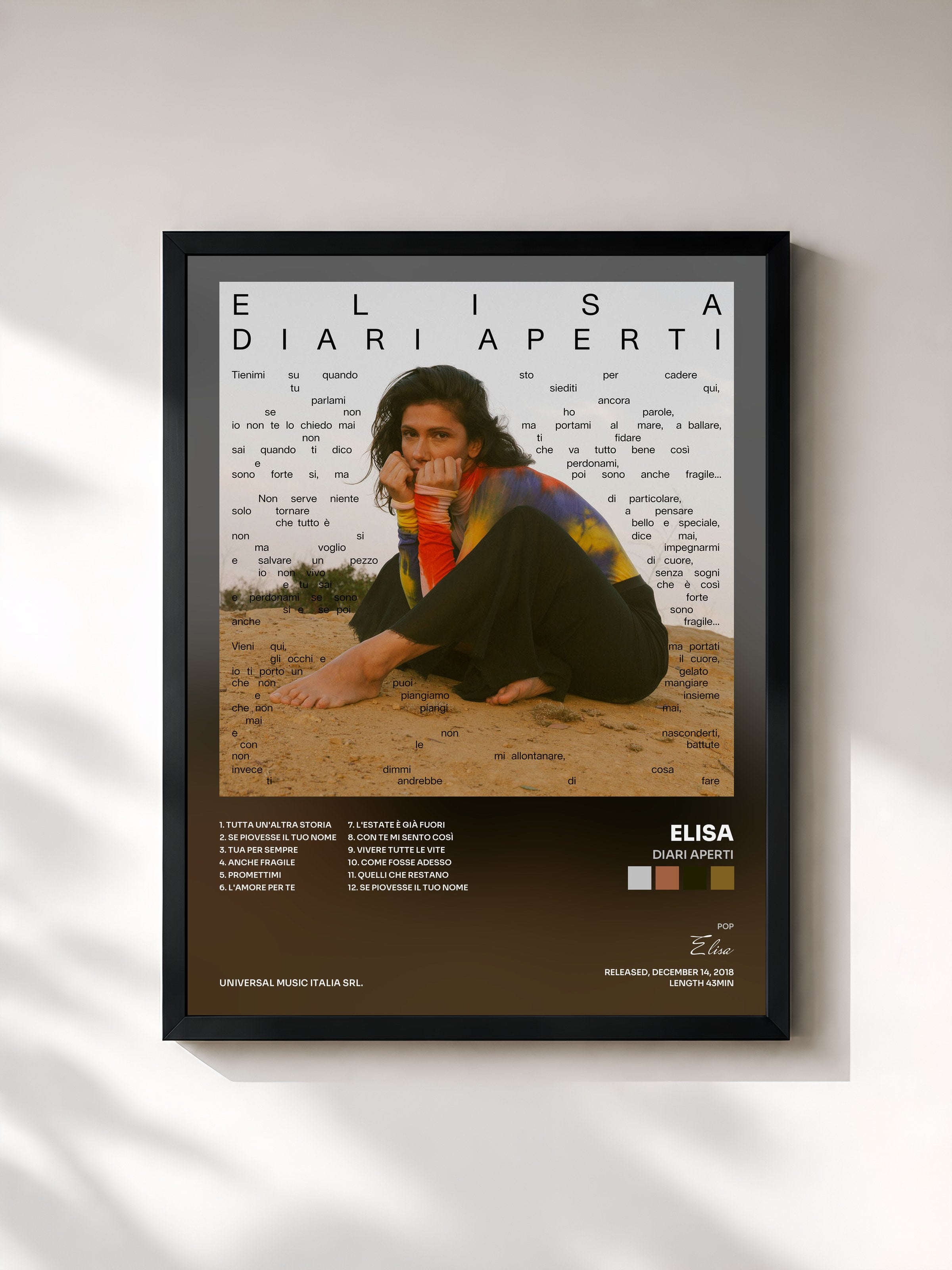 #noir Tableau de l'album Diari Aperti de Elisa, cadre noir, imprimé et encadré en France