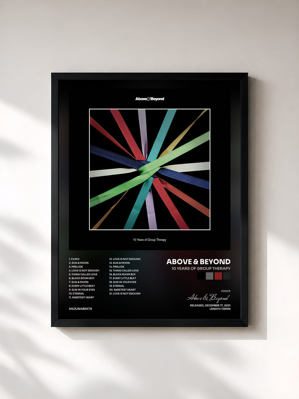 #noir Tableau de l'album 10 Years of Group Therapy de Above & Beyond, cadre noir, imprimé et encadré en France