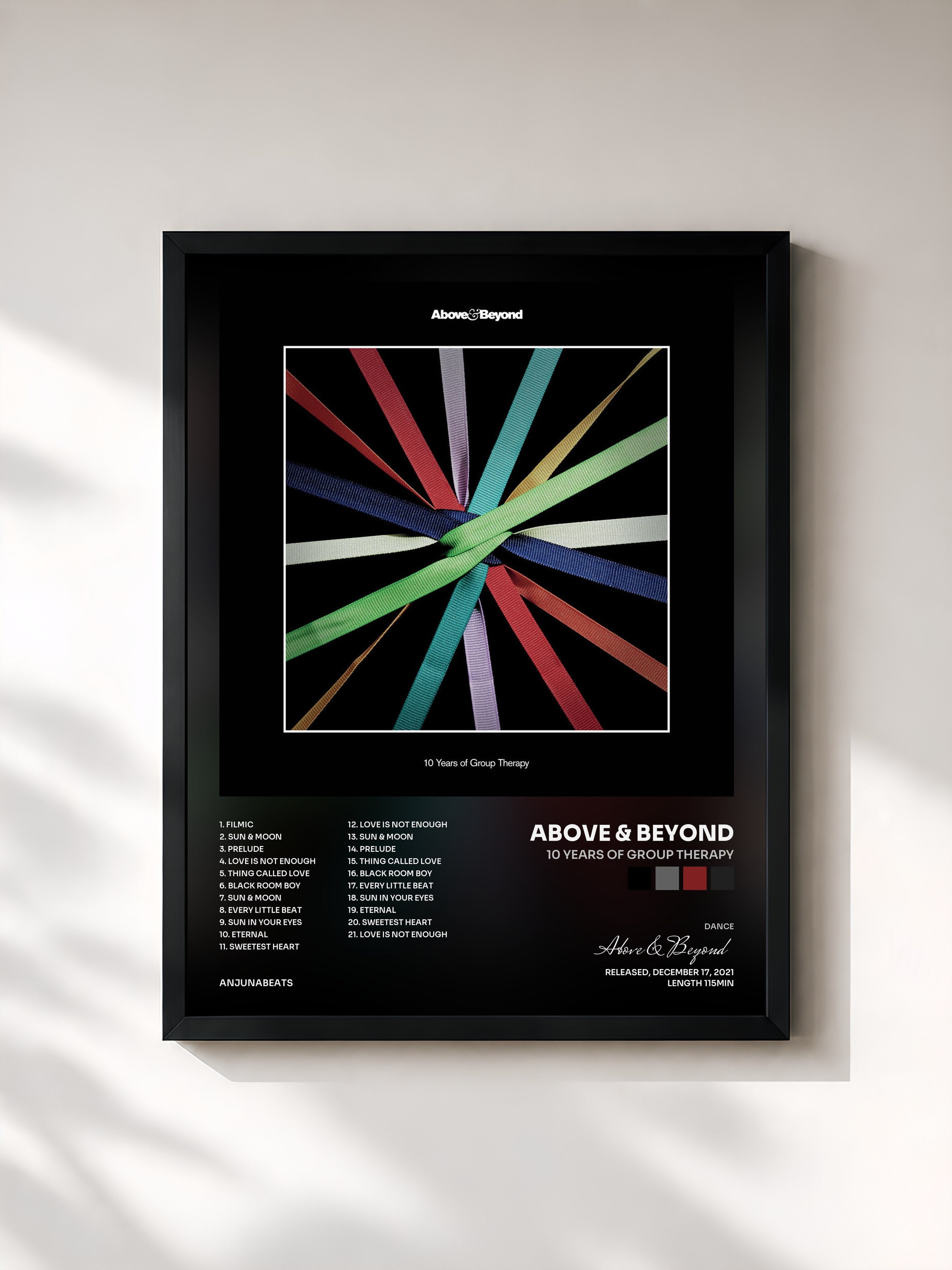 #noir Tableau de l'album 10 Years of Group Therapy de Above & Beyond, cadre noir, imprimé et encadré en France