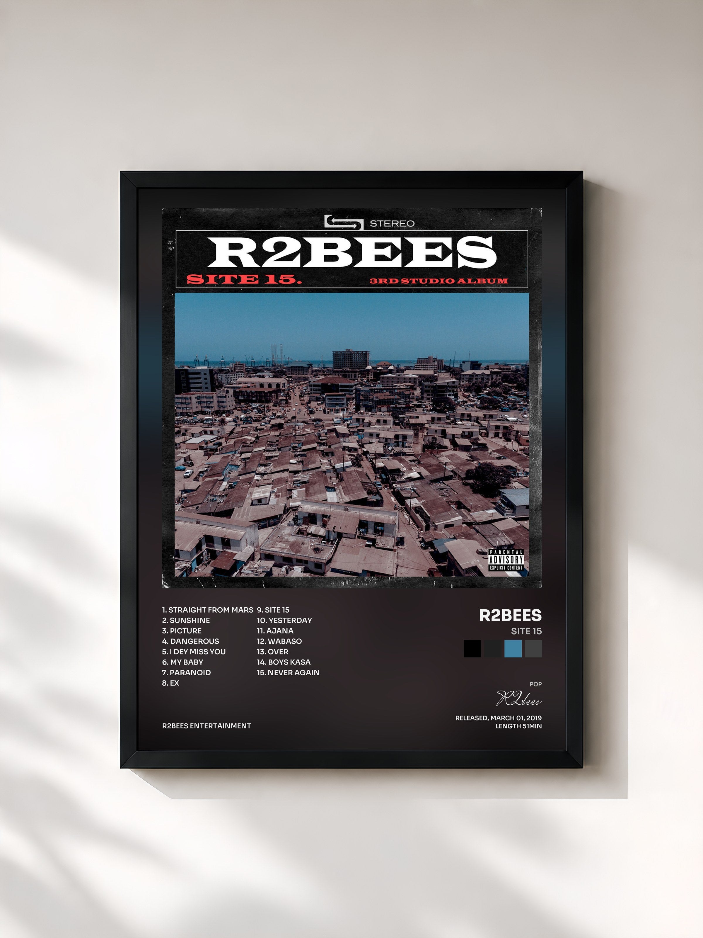 #noir Tableau de l'album Site 15 de R2bees, cadre noir, imprimé et encadré en France