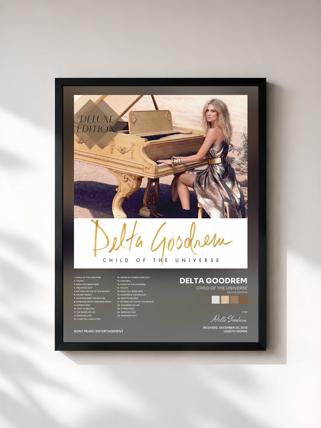 #noir Tableau de l'album Child Of The Universe (Deluxe Edition) de Delta Goodrem, cadre noir, imprimé et encadré en France