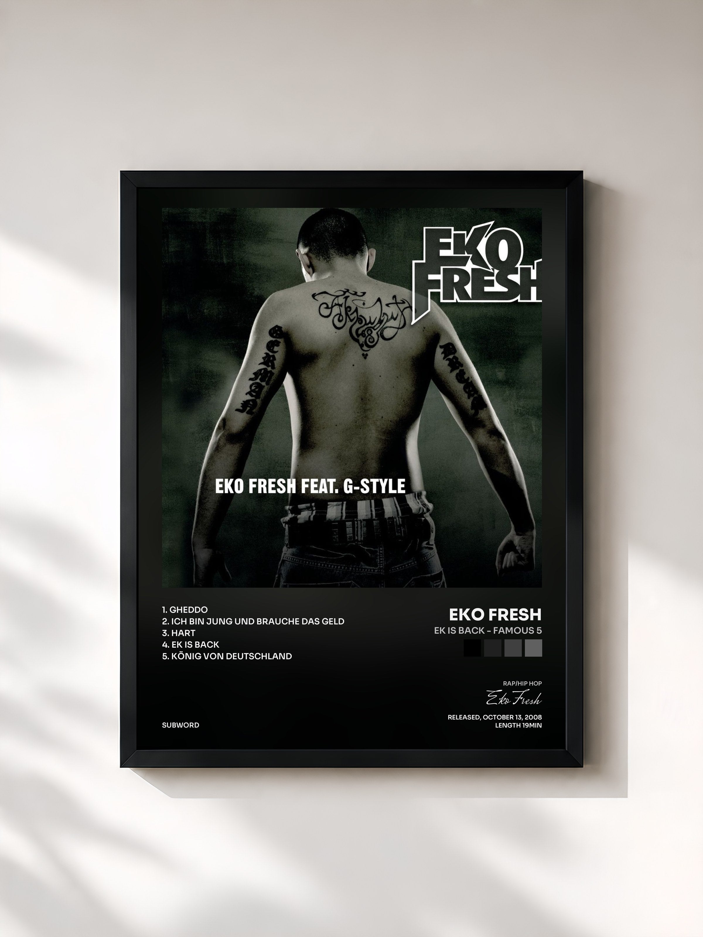 #noir Tableau de l'album Ek is back - Famous 5 de Eko Fresh, cadre noir, imprimé et encadré en France