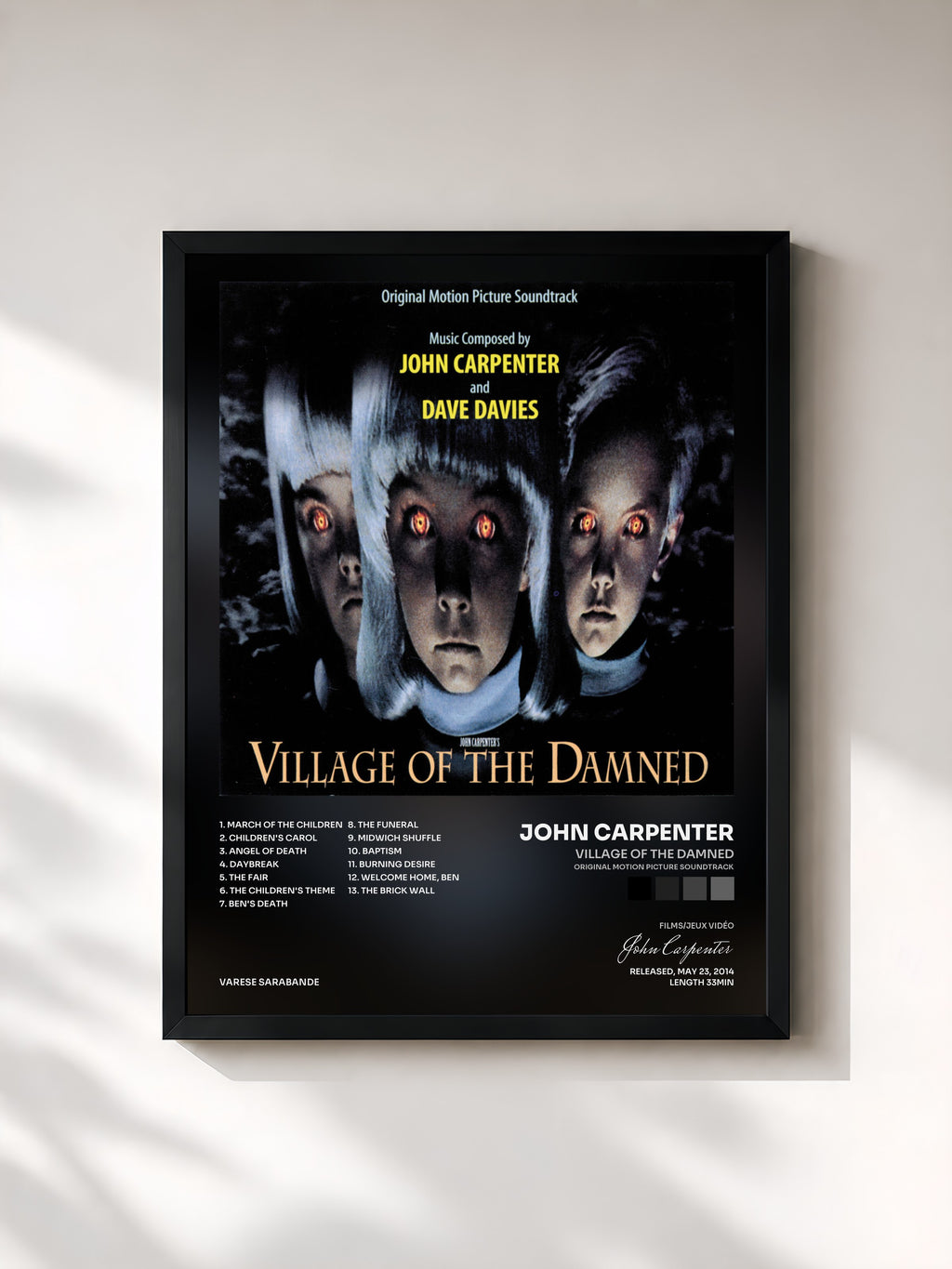 #noir Tableau de l'album Village Of The Damned (Original Motion Picture Soundtrack) de John Carpenter, cadre noir, imprimé et encadré en France