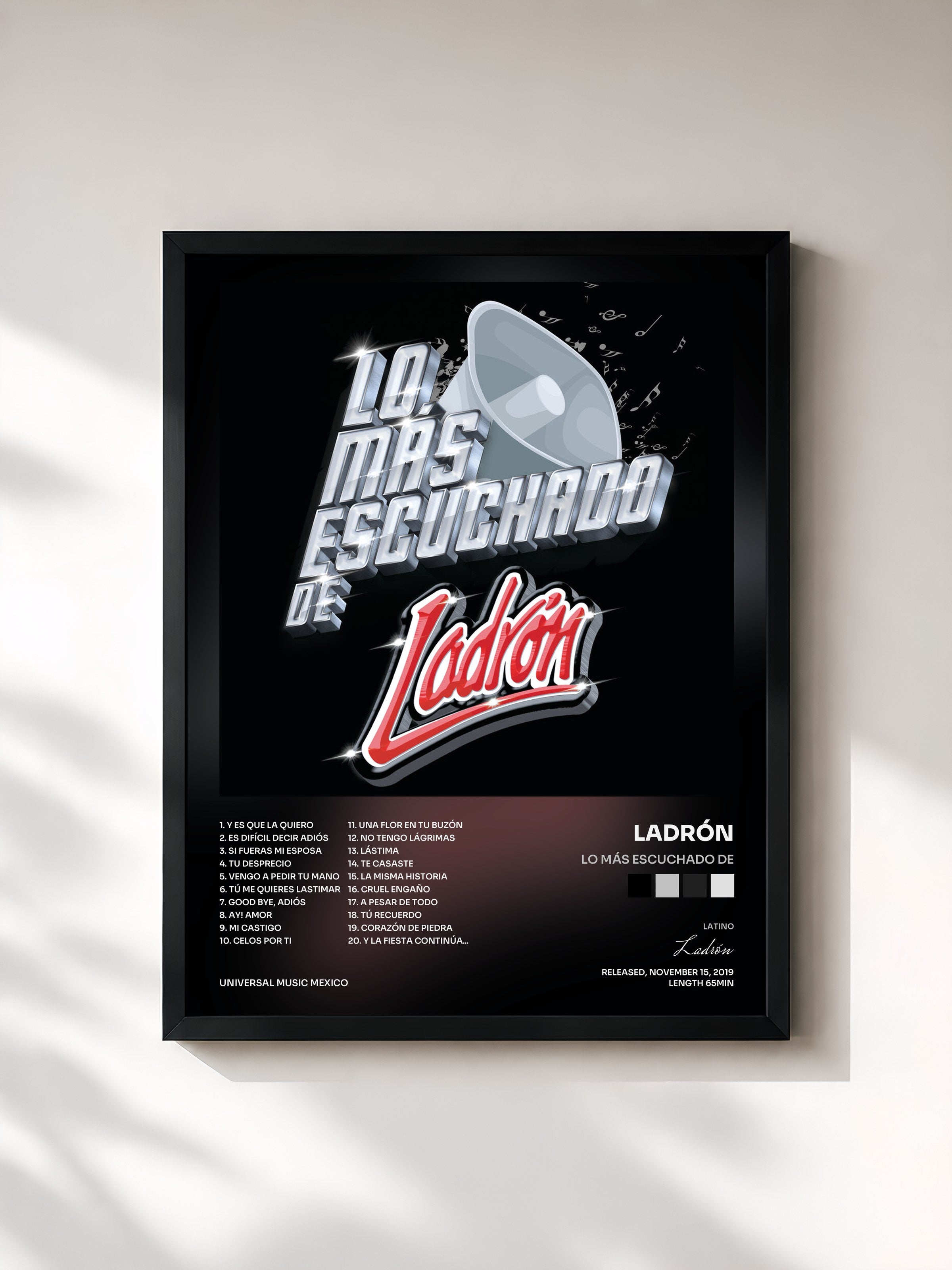 #noir Tableau de l'album Lo Más Escuchado De de Ladrón, cadre noir, imprimé et encadré en France