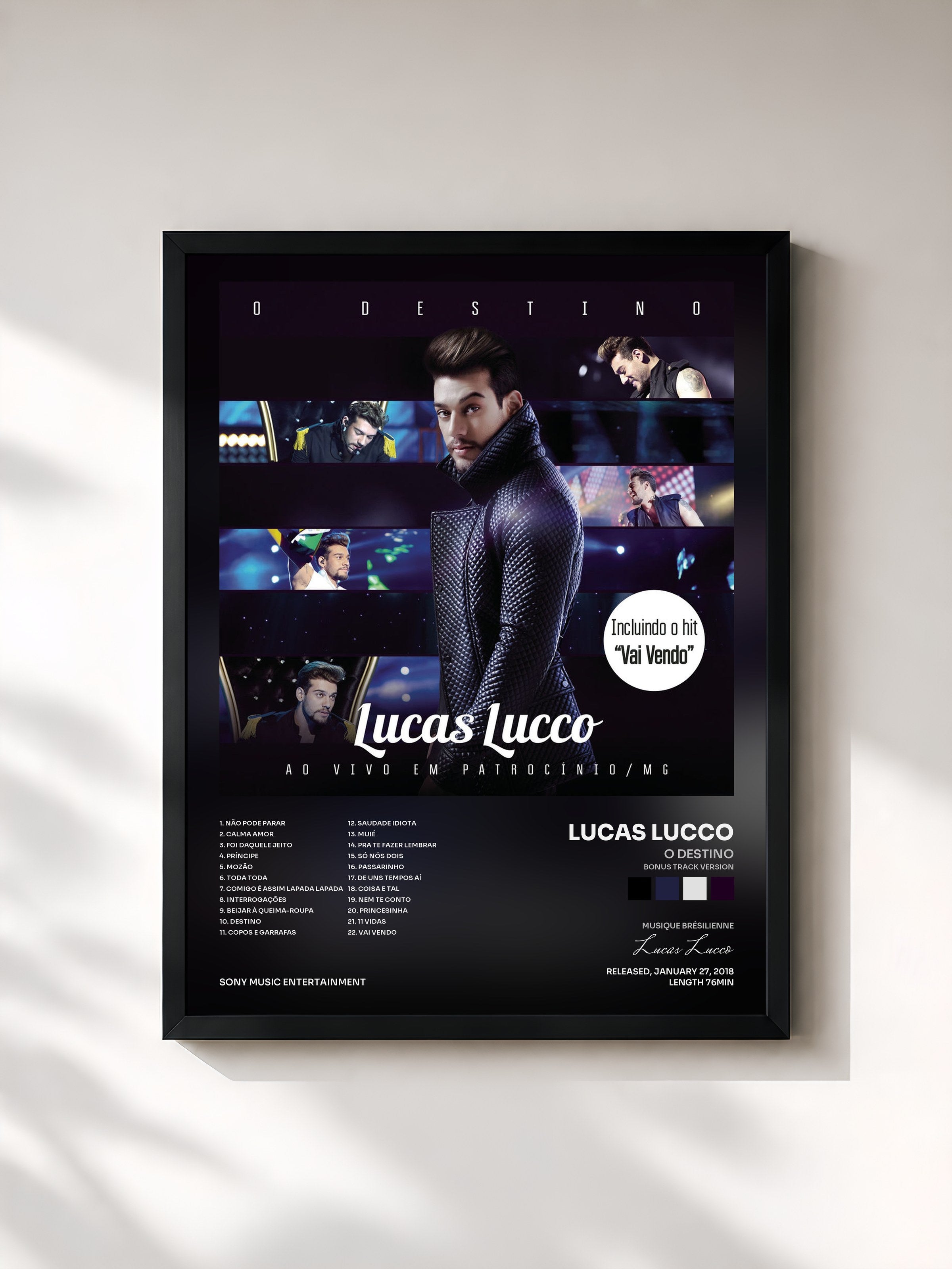 #noir Tableau de l'album O Destino (Bonus Track Version) de Lucas Lucco, cadre noir, imprimé et encadré en France