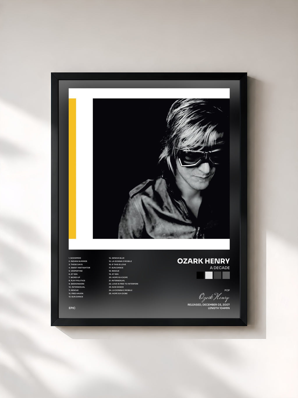 #noir Tableau de l'album A Decade de Ozark Henry, cadre noir, imprimé et encadré en France