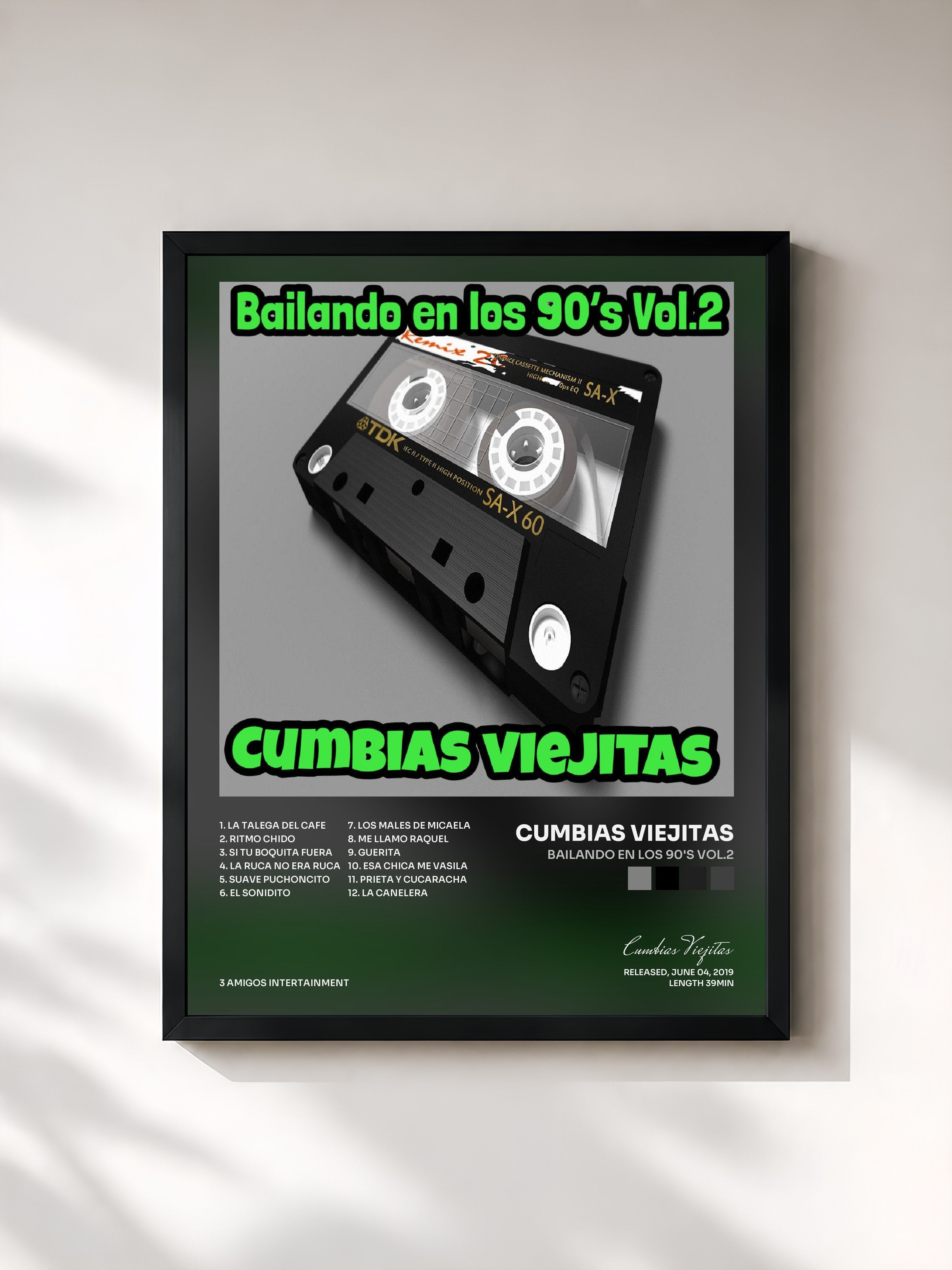 #noir Tableau de l'album Bailando En Los 90's Vol.2 de Cumbias Viejitas, cadre noir, imprimé et encadré en France