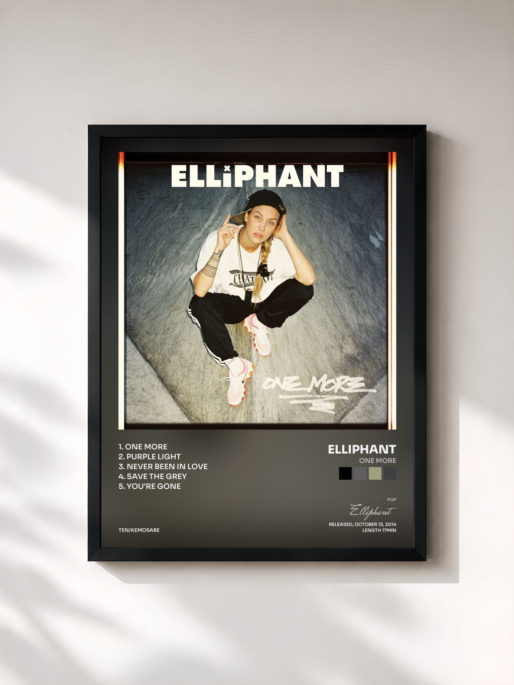 #noir Tableau de l'album One More de Elliphant, cadre noir, imprimé et encadré en France
