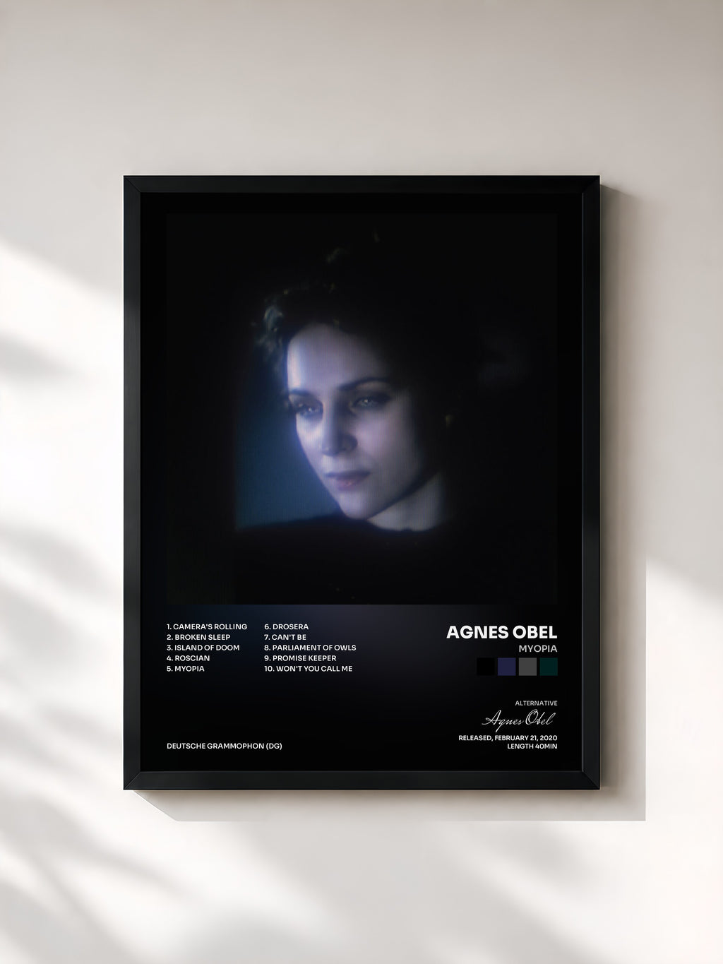 #noir Tableau de l'album Myopia de Agnes Obel, cadre noir, imprimé et encadré en France