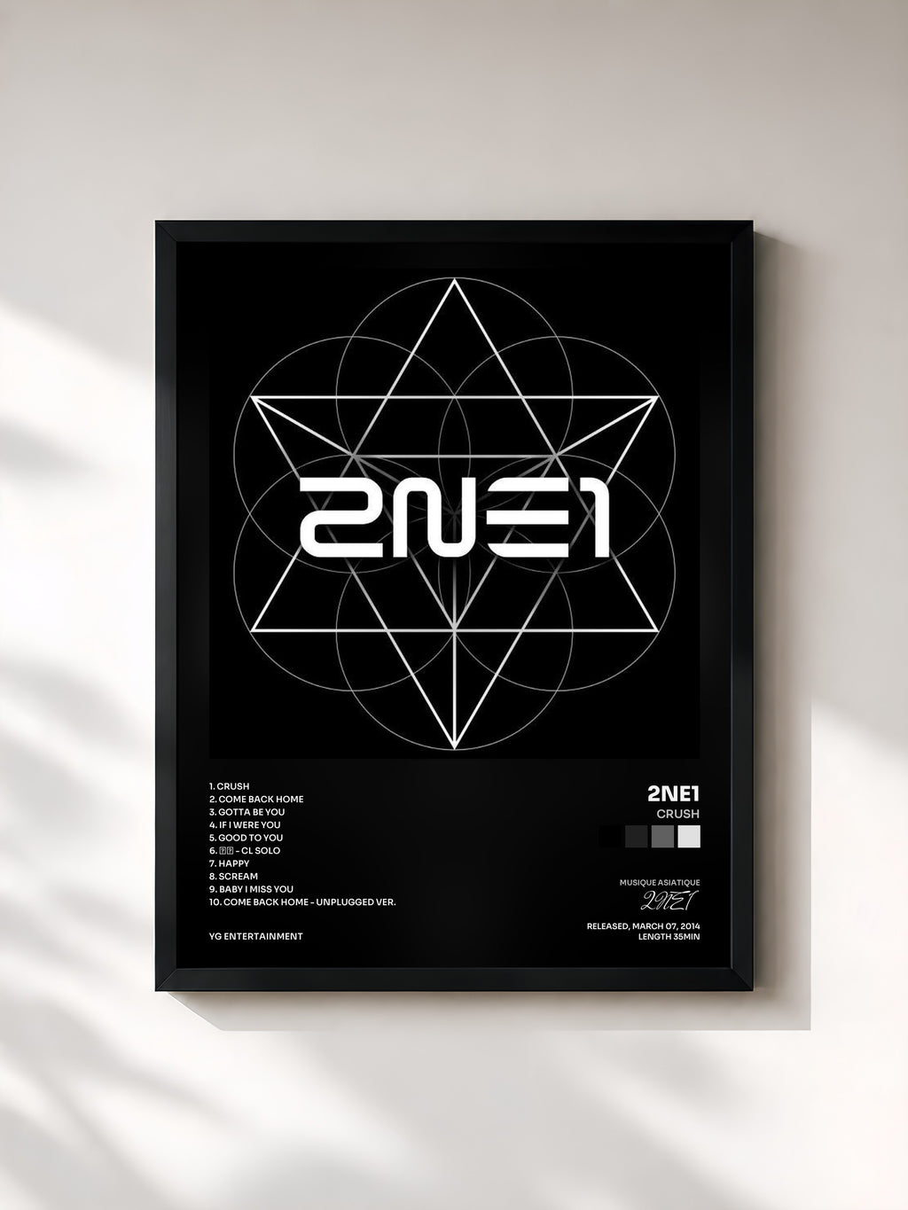 #noir Tableau de l'album CRUSH de 2NE1, cadre noir, imprimé et encadré en France