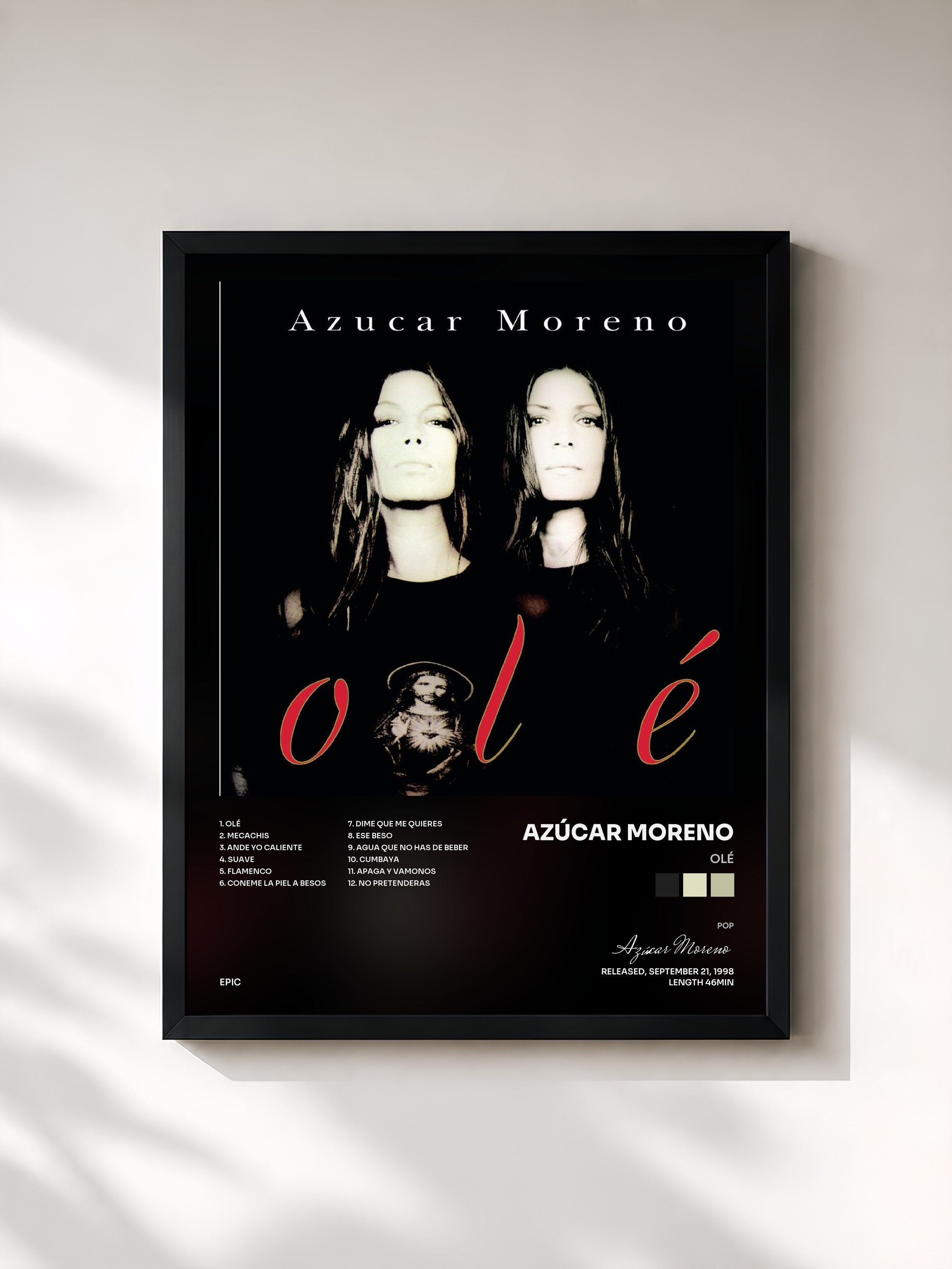 #noir Tableau de l'album Olé de Azúcar Moreno, cadre noir, imprimé et encadré en France