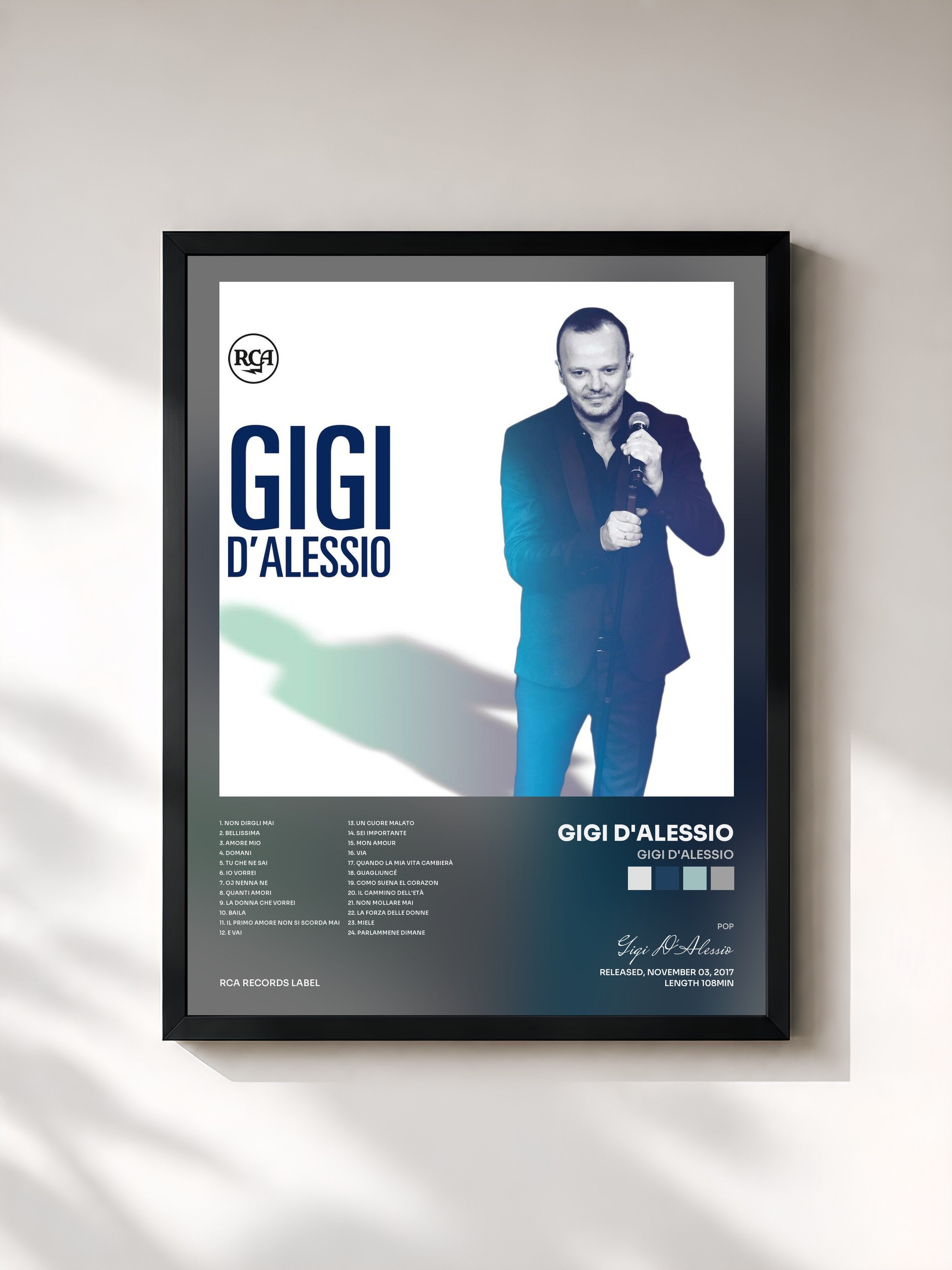 #noir Tableau de l'album Gigi D'Alessio de Gigi D'Alessio, cadre noir, imprimé et encadré en France