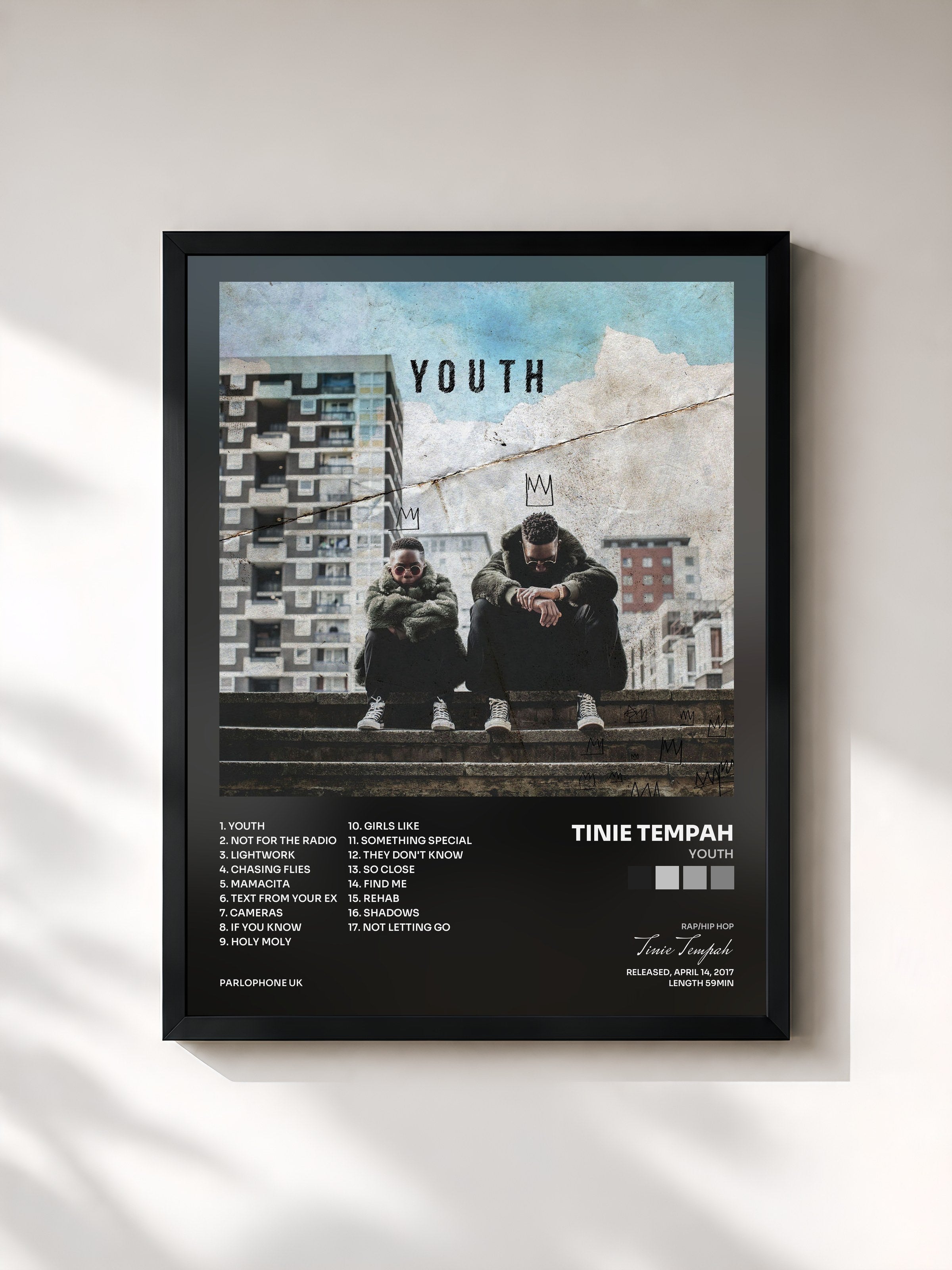 #noir Tableau de l'album YOUTH de Tinie Tempah, cadre noir, imprimé et encadré en France