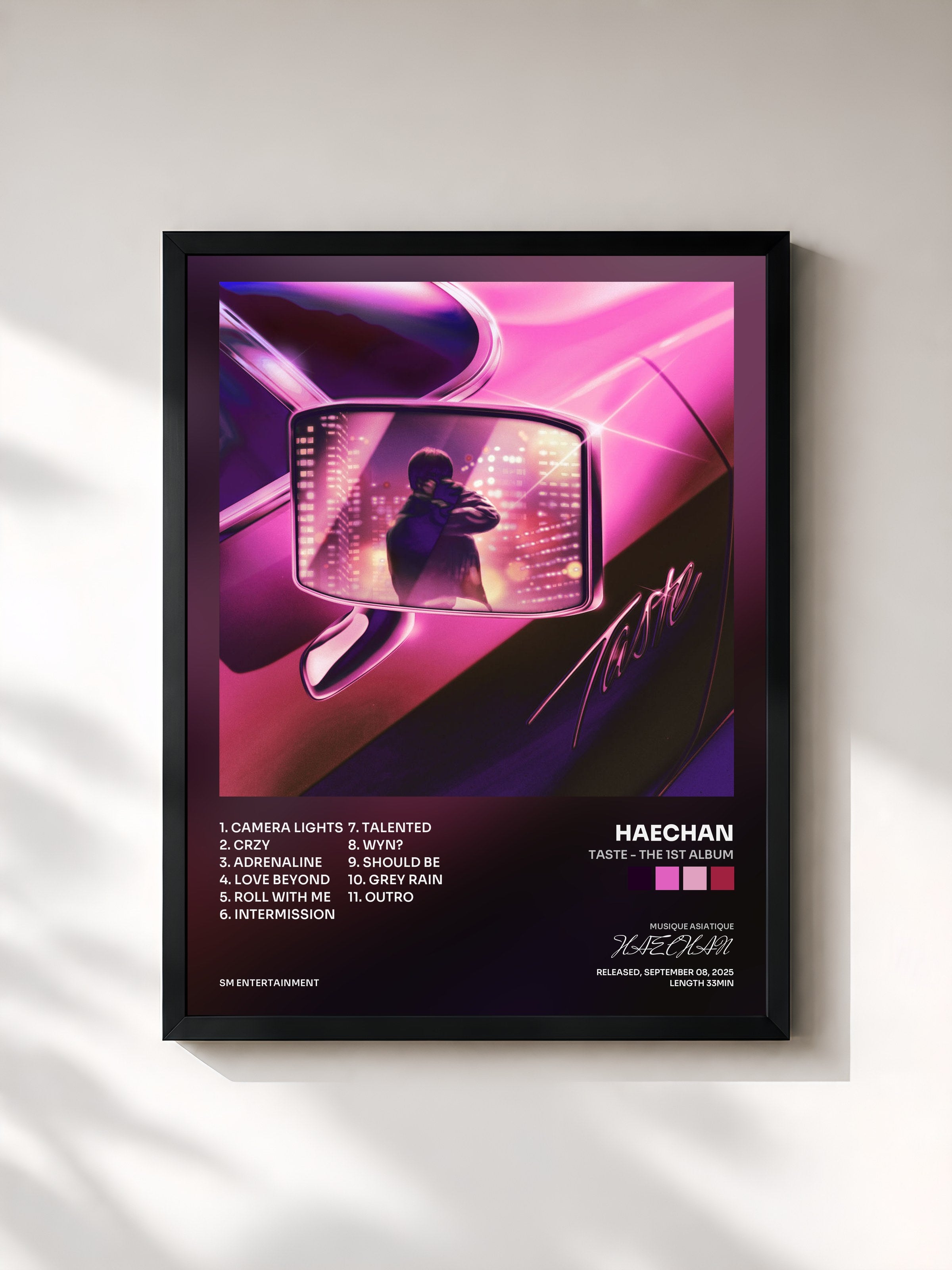 #noir Tableau de l'album TASTE - The 1st Album de HAECHAN, cadre noir, imprimé et encadré en France