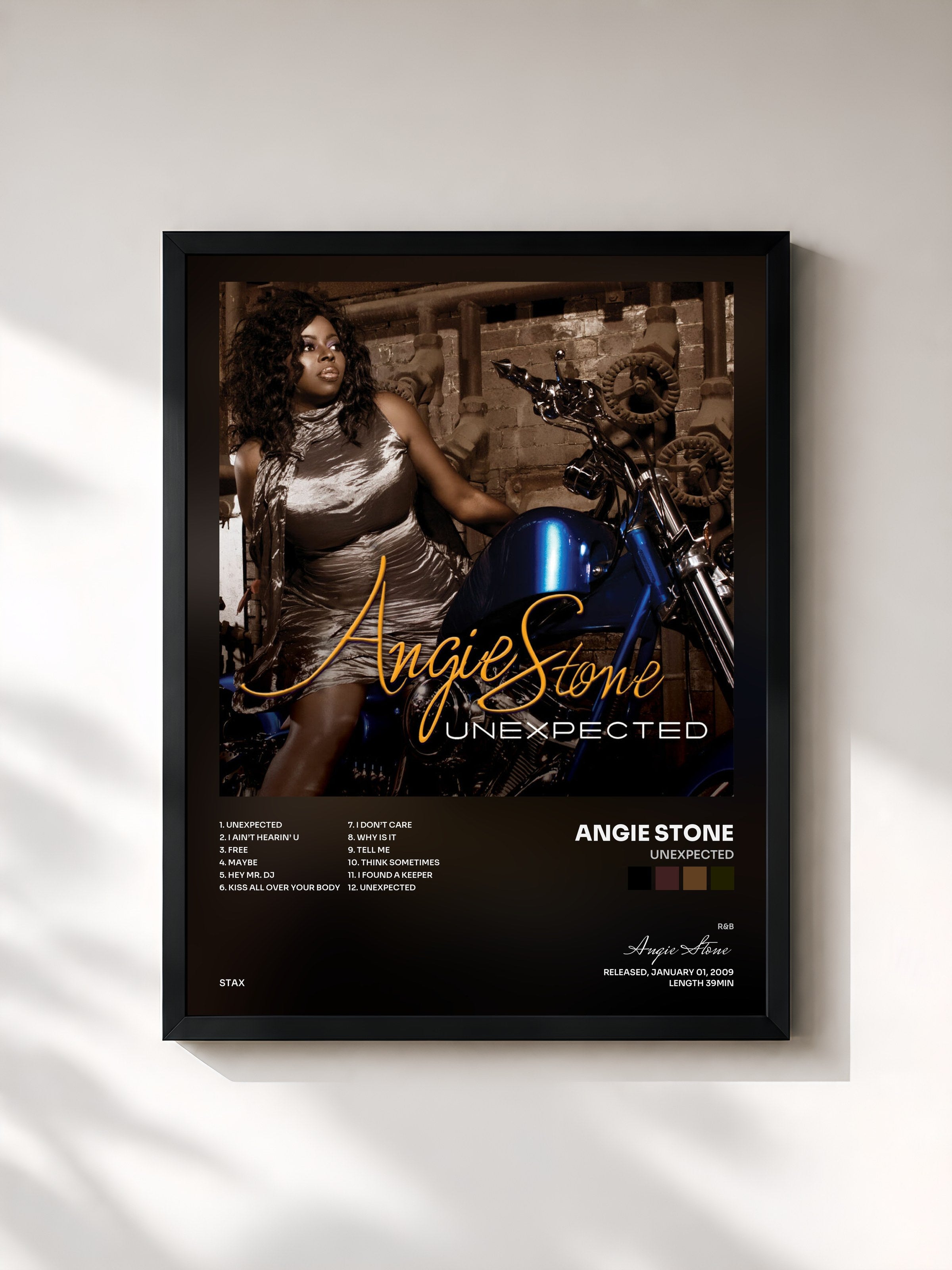#noir Tableau de l'album Unexpected de Angie Stone, cadre noir, imprimé et encadré en France
