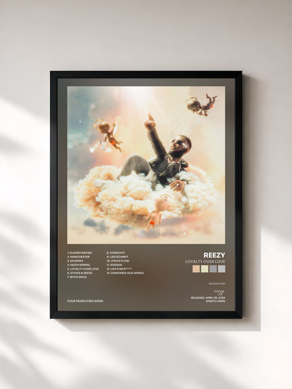#noir Tableau de l'album LOYALTY OVER LOVE de reezy, cadre noir, imprimé et encadré en France