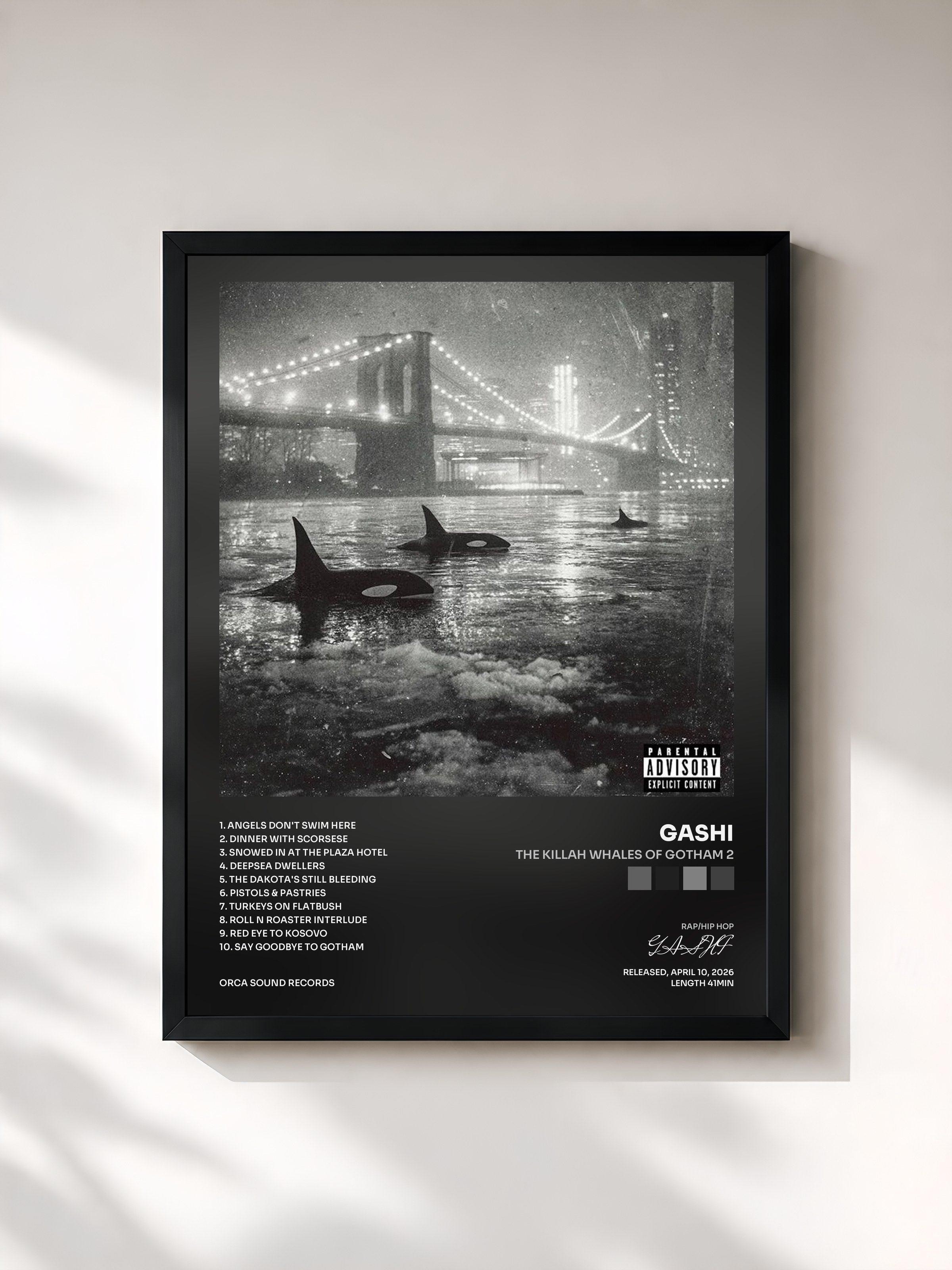 #noir Tableau de l'album The Killah Whales Of Gotham 2 de GASHI, cadre noir, imprimé et encadré en France