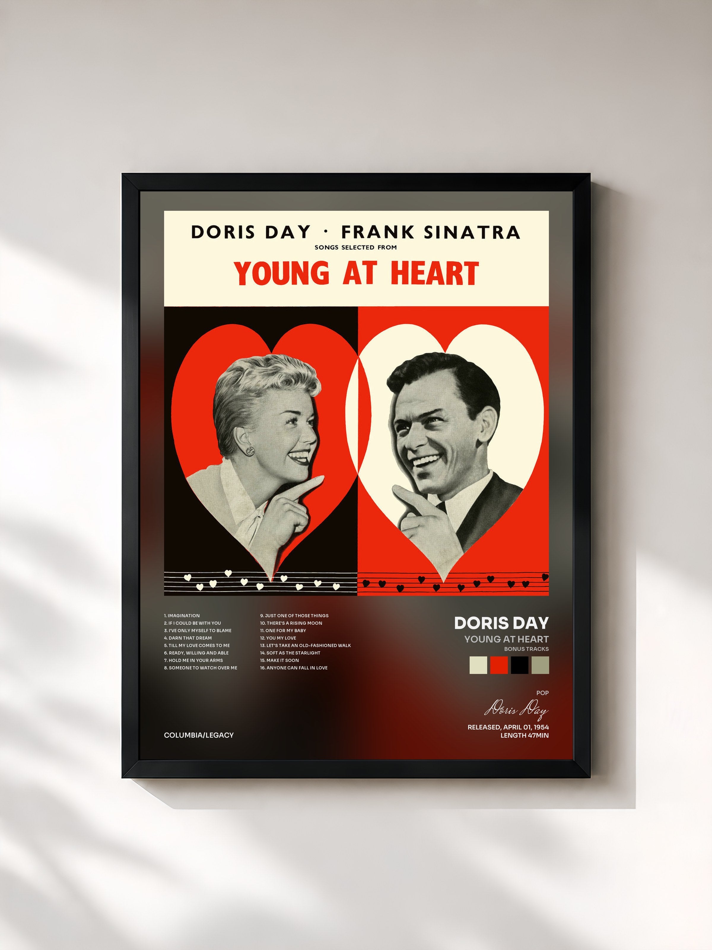 #noir Tableau de l'album Young At Heart (Bonus Tracks) de Doris Day, cadre noir, imprimé et encadré en France