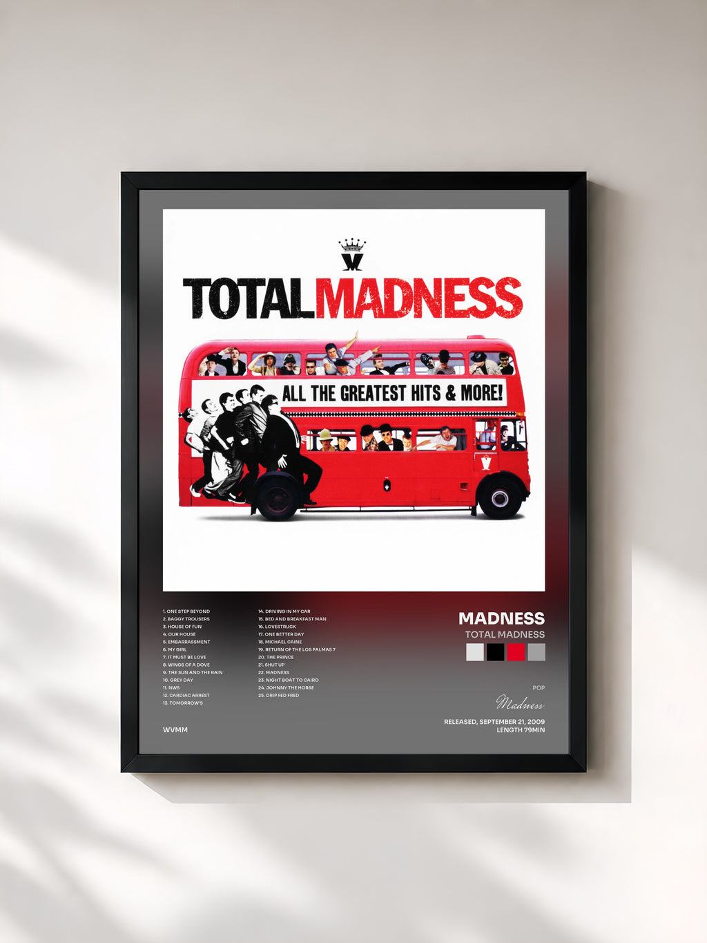 #noir Tableau de l'album Total Madness de Madness, cadre noir, imprimé et encadré en France