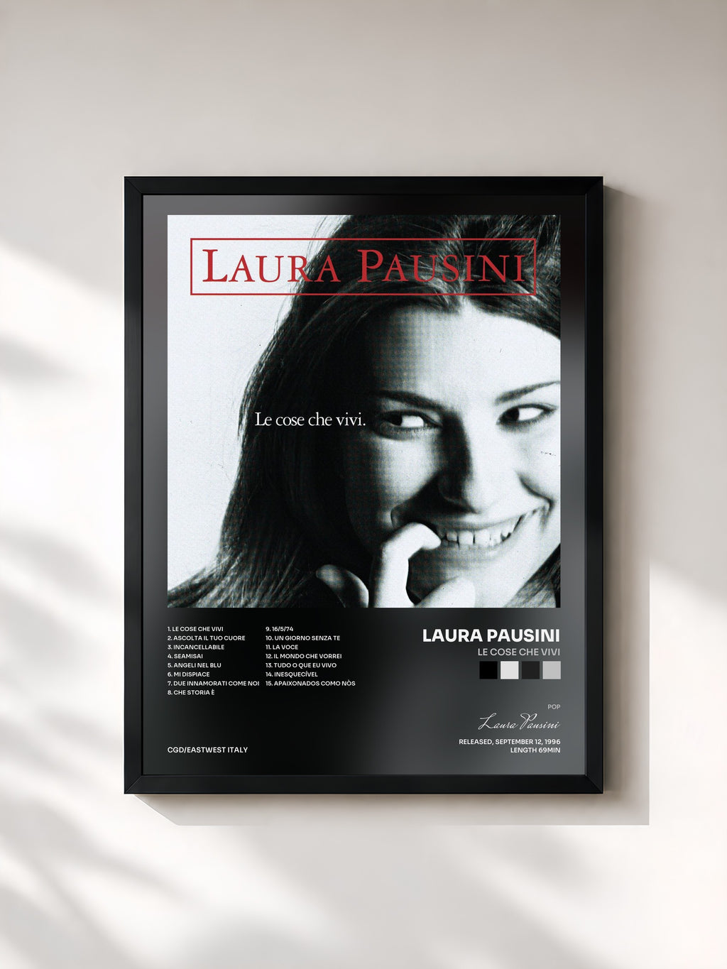 #noir Tableau de l'album Le cose che vivi de Laura Pausini, cadre noir, imprimé et encadré en France