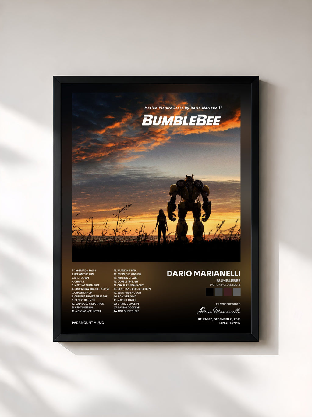 #noir Tableau de l'album Bumblebee (Motion Picture Score) de Dario Marianelli, cadre noir, imprimé et encadré en France