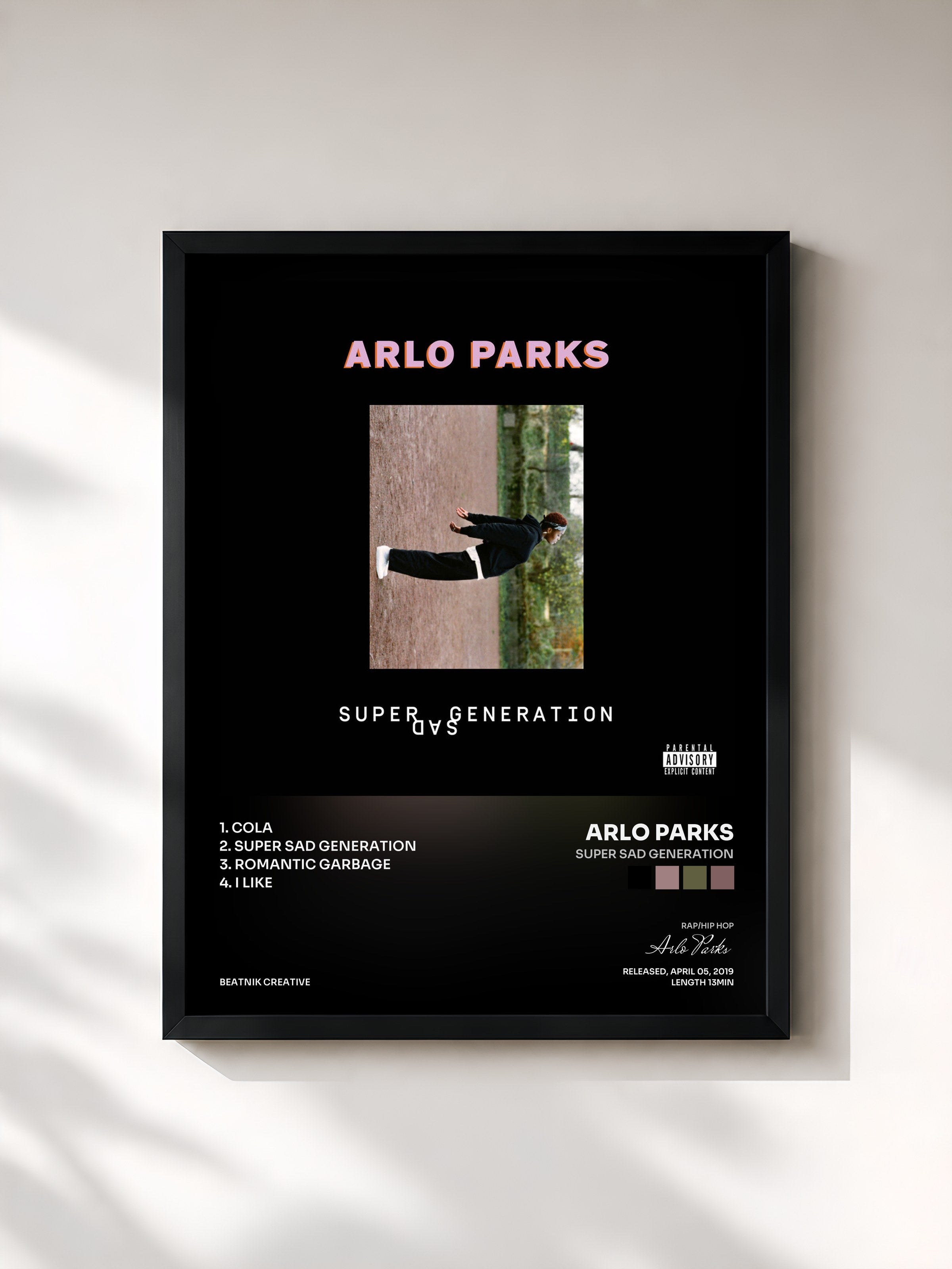 #noir Tableau de l'album Super Sad Generation de Arlo Parks, cadre noir, imprimé et encadré en France