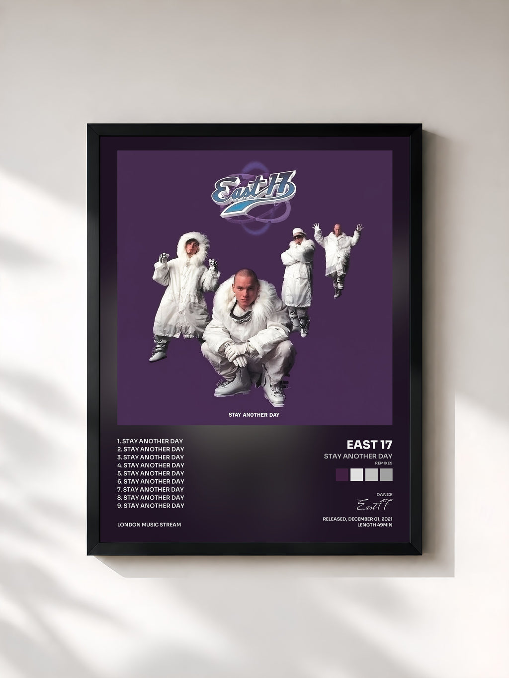 #noir Tableau de l'album Stay Another Day (Remixes) de East 17, cadre noir, imprimé et encadré en France