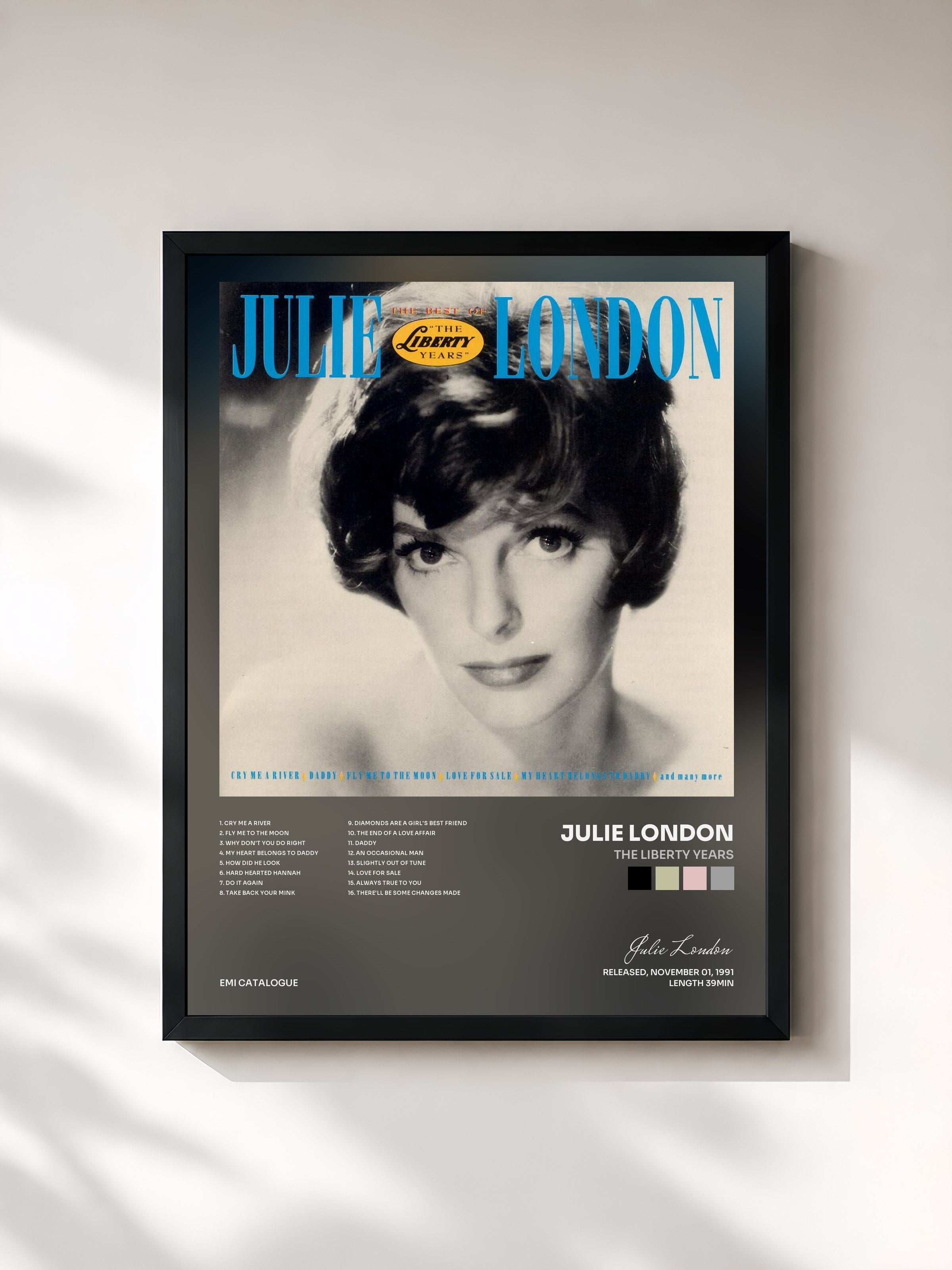 #noir Tableau de l'album The Liberty Years de Julie London, cadre noir, imprimé et encadré en France