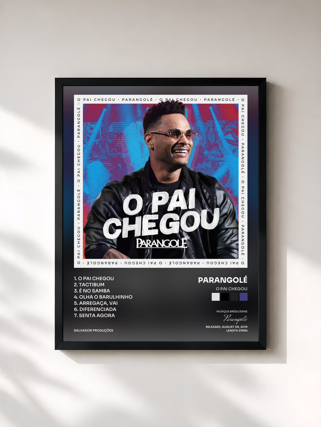 #noir Tableau de l'album O Pai Chegou de Parangolé, cadre noir, imprimé et encadré en France