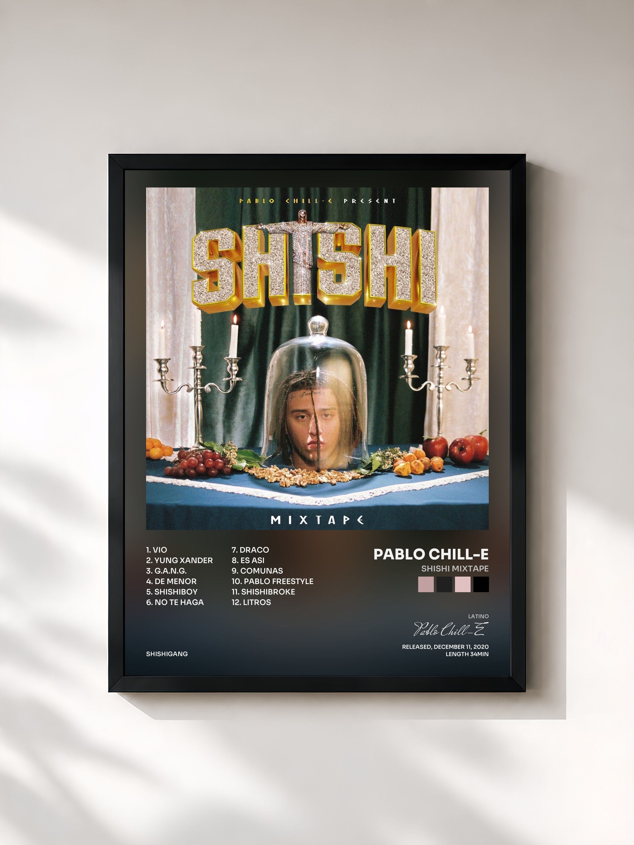 #noir Tableau de l'album SHISHI Mixtape de Pablo Chill-E, cadre noir, imprimé et encadré en France