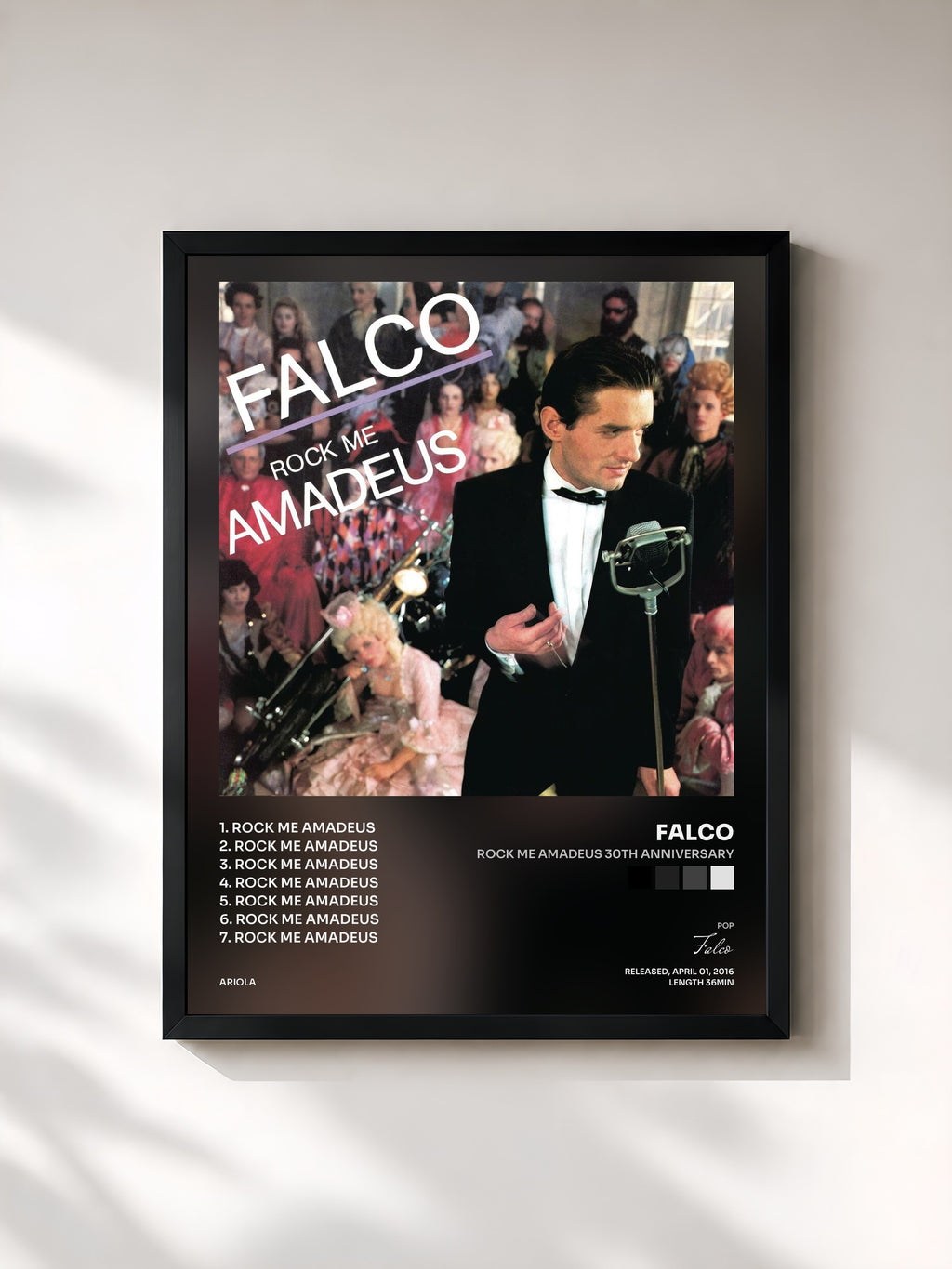 #noir Tableau de l'album Rock Me Amadeus 30th Anniversary de Falco, cadre noir, imprimé et encadré en France
