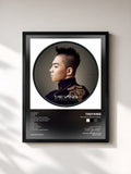 #noir Tableau de l'album Solar International de TAEYANG, cadre noir, imprimé et encadré en France