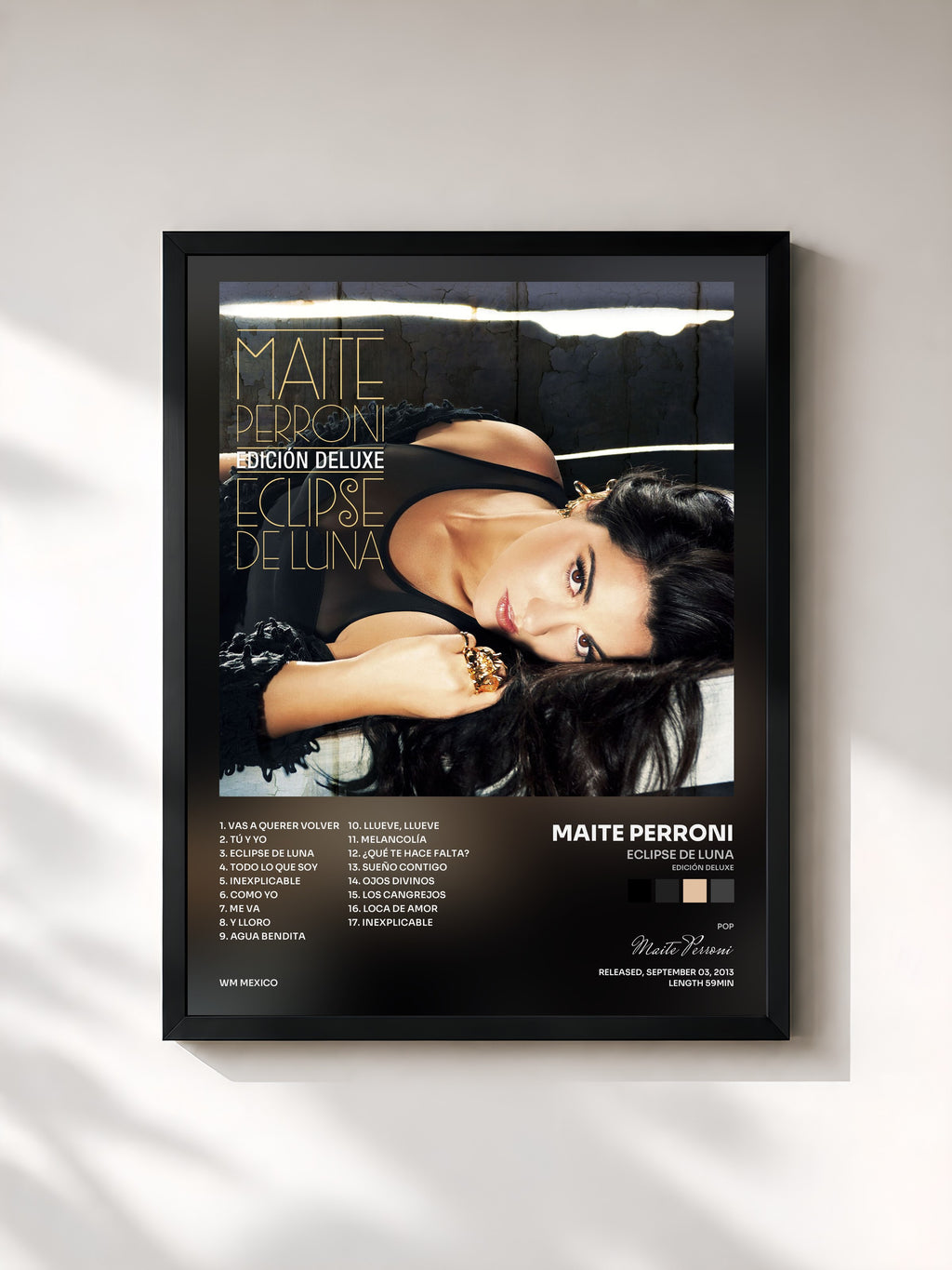#noir Tableau de l'album Eclipse De Luna (Edición Deluxe) de Maite Perroni, cadre noir, imprimé et encadré en France