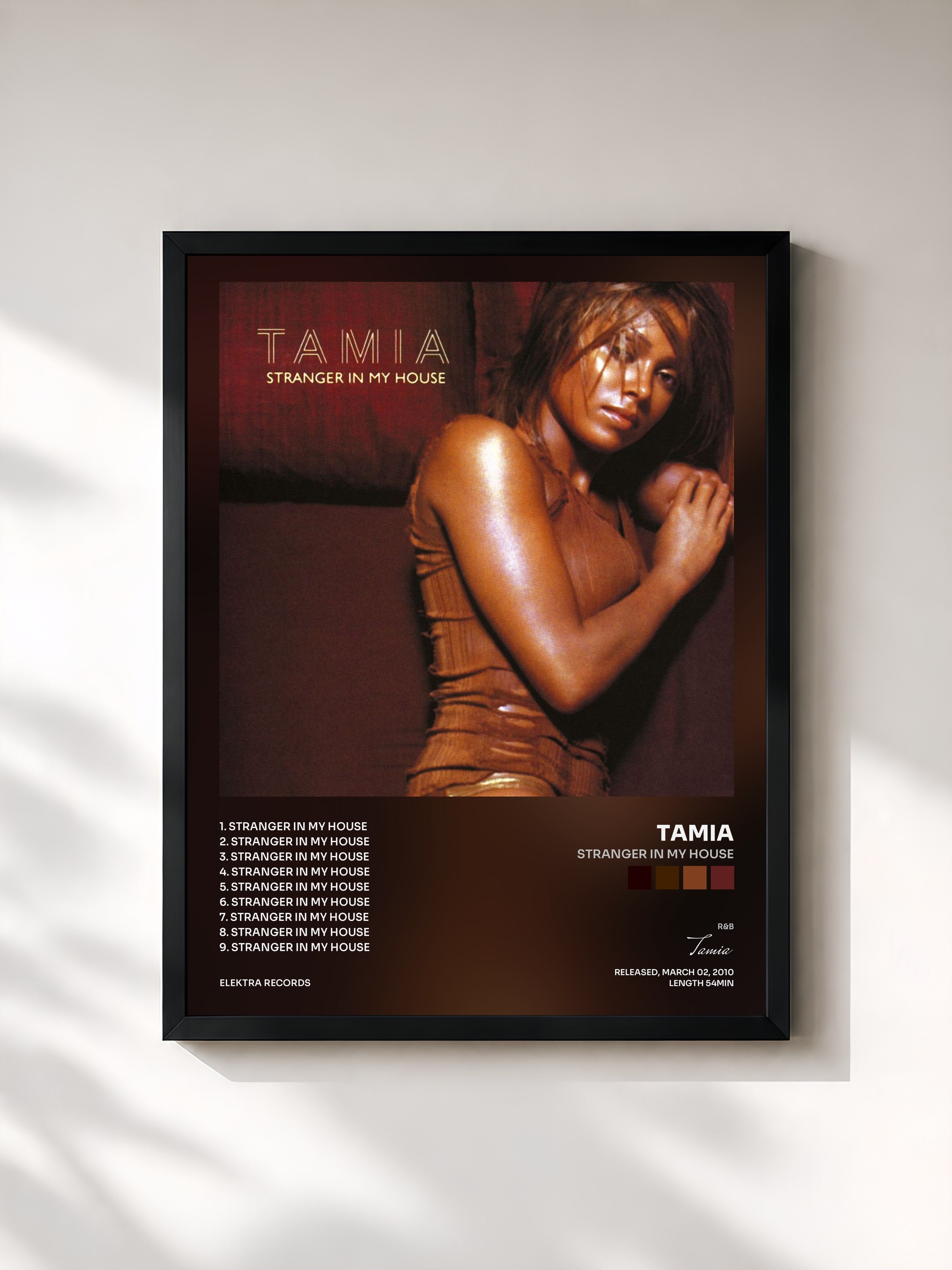 #noir Tableau de l'album Stranger in My House de Tamia, cadre noir, imprimé et encadré en France