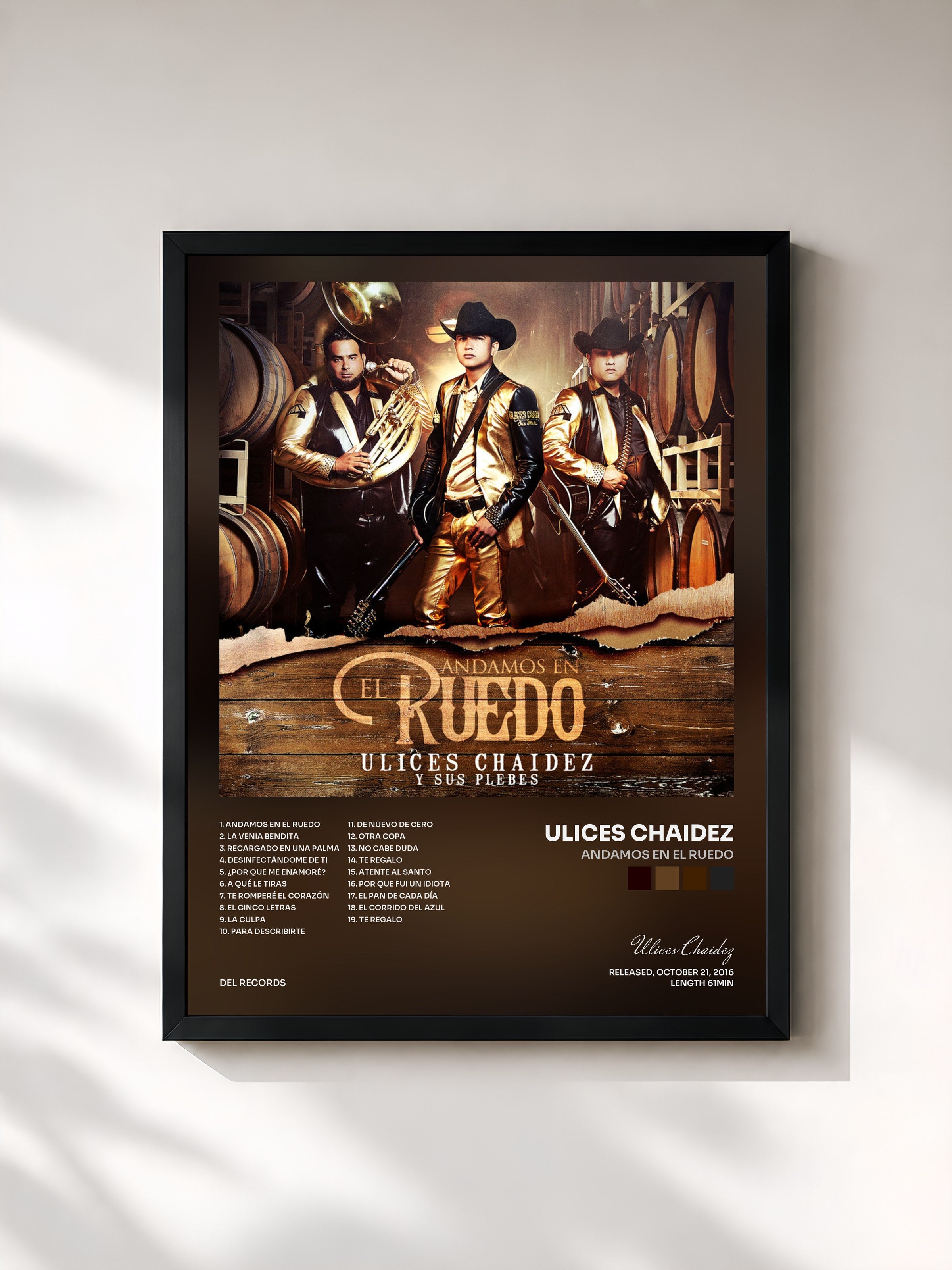 #noir Tableau de l'album Andamos En El Ruedo de Ulices Chaidez, cadre noir, imprimé et encadré en France