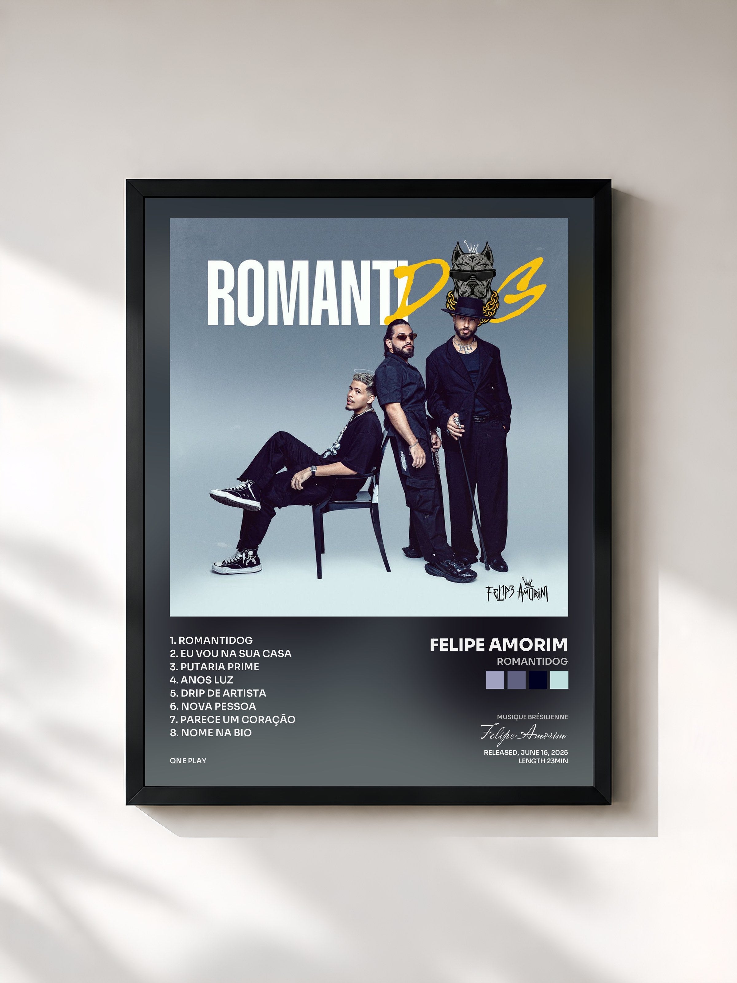 #noir Tableau de l'album RomantiDog de Felipe Amorim, cadre noir, imprimé et encadré en France