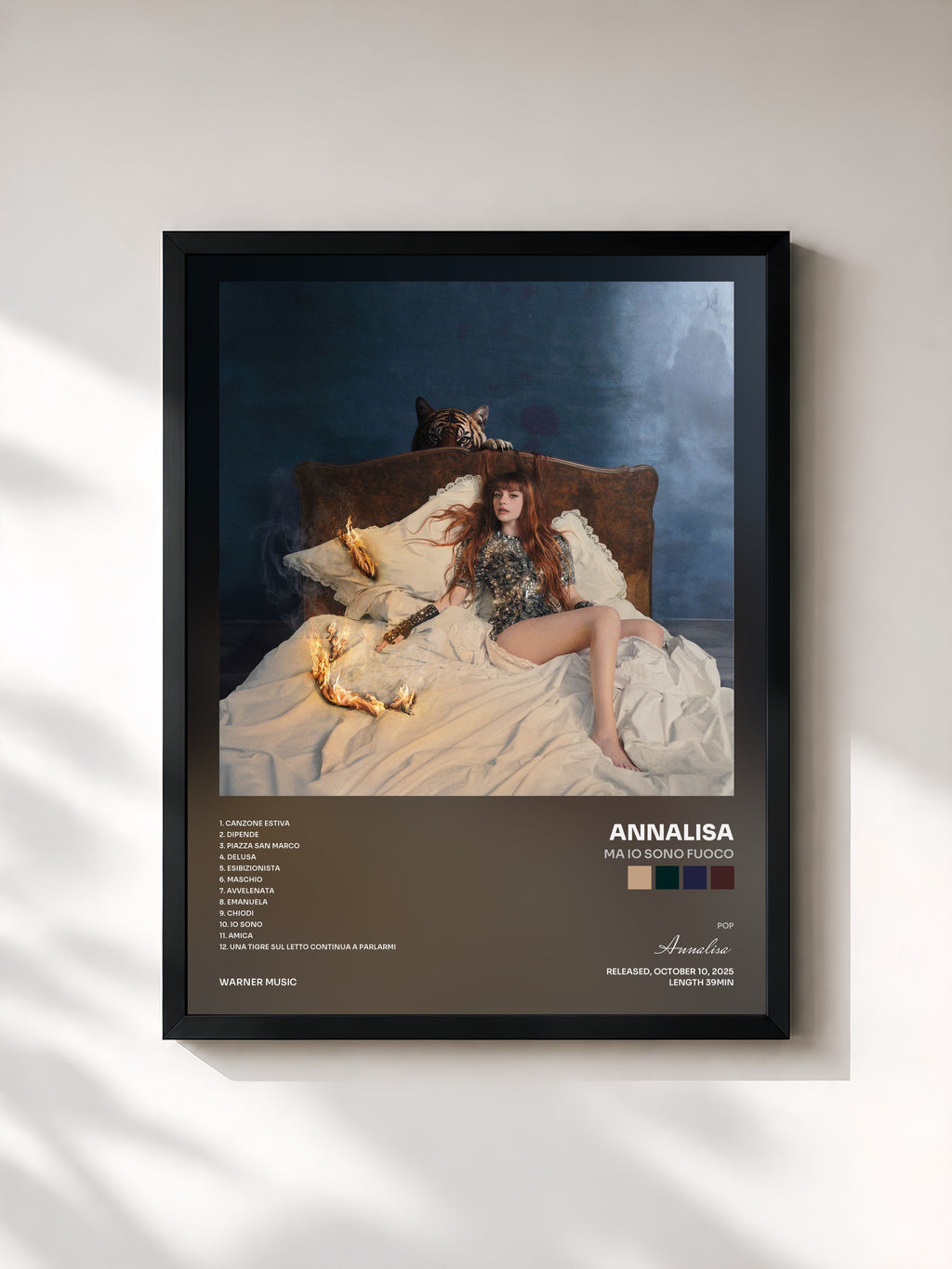 #noir Tableau de l'album MA IO SONO FUOCO de Annalisa, cadre noir, imprimé et encadré en France