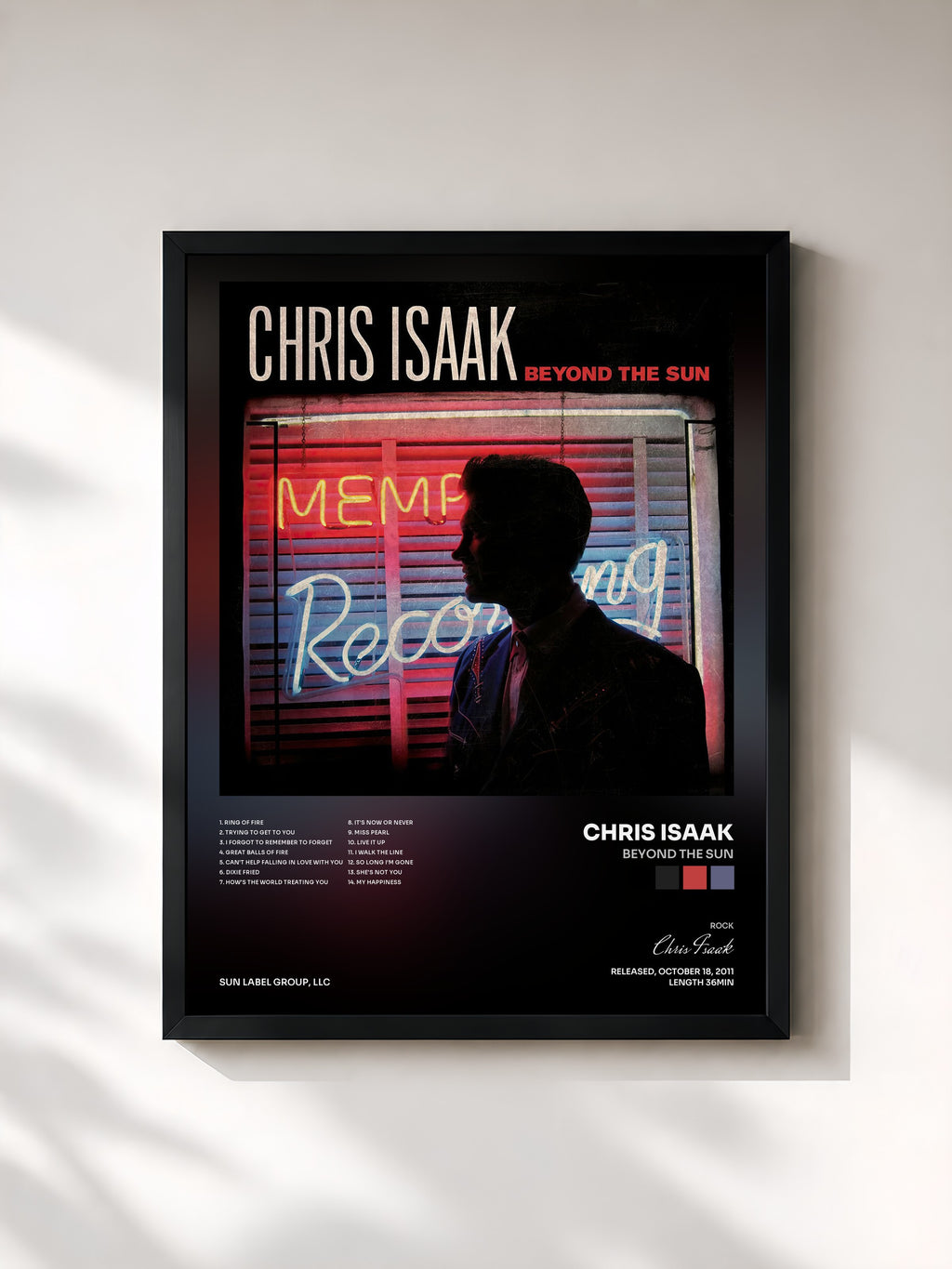 #noir Tableau de l'album Beyond The Sun de Chris Isaak, cadre noir, imprimé et encadré en France