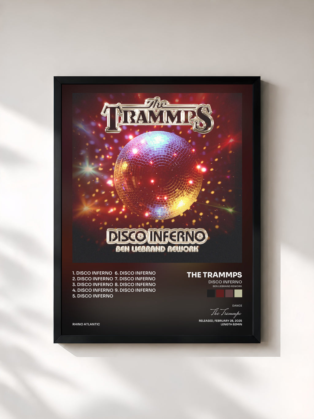 #noir Tableau de l'album Disco Inferno (Ben Liebrand Rework) de The Trammps, cadre noir, imprimé et encadré en France