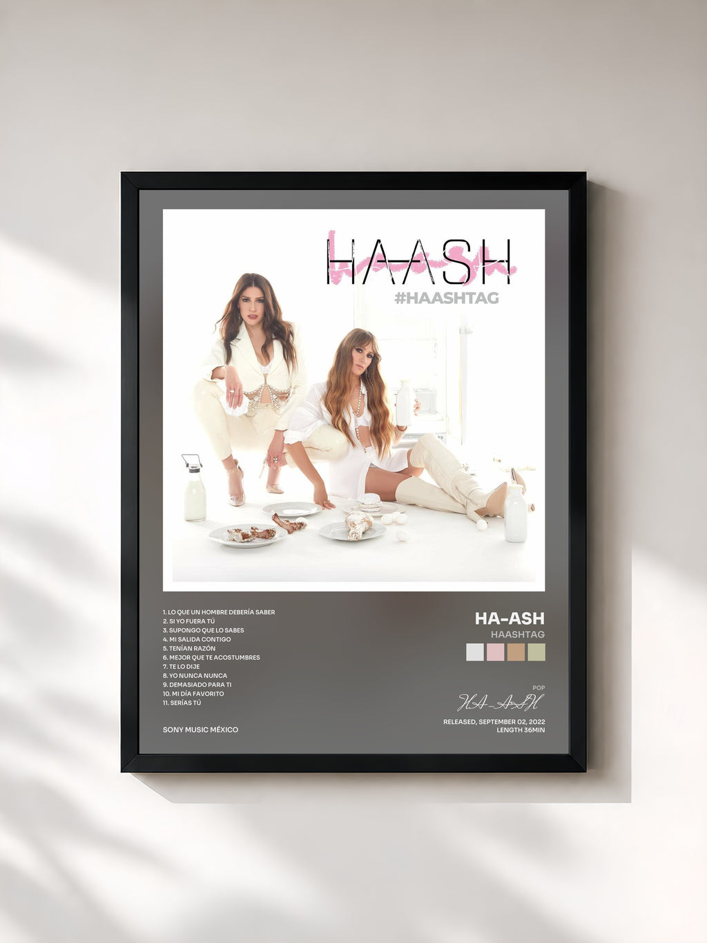 #noir Tableau de l'album Haashtag de HA-ASH, cadre noir, imprimé et encadré en France