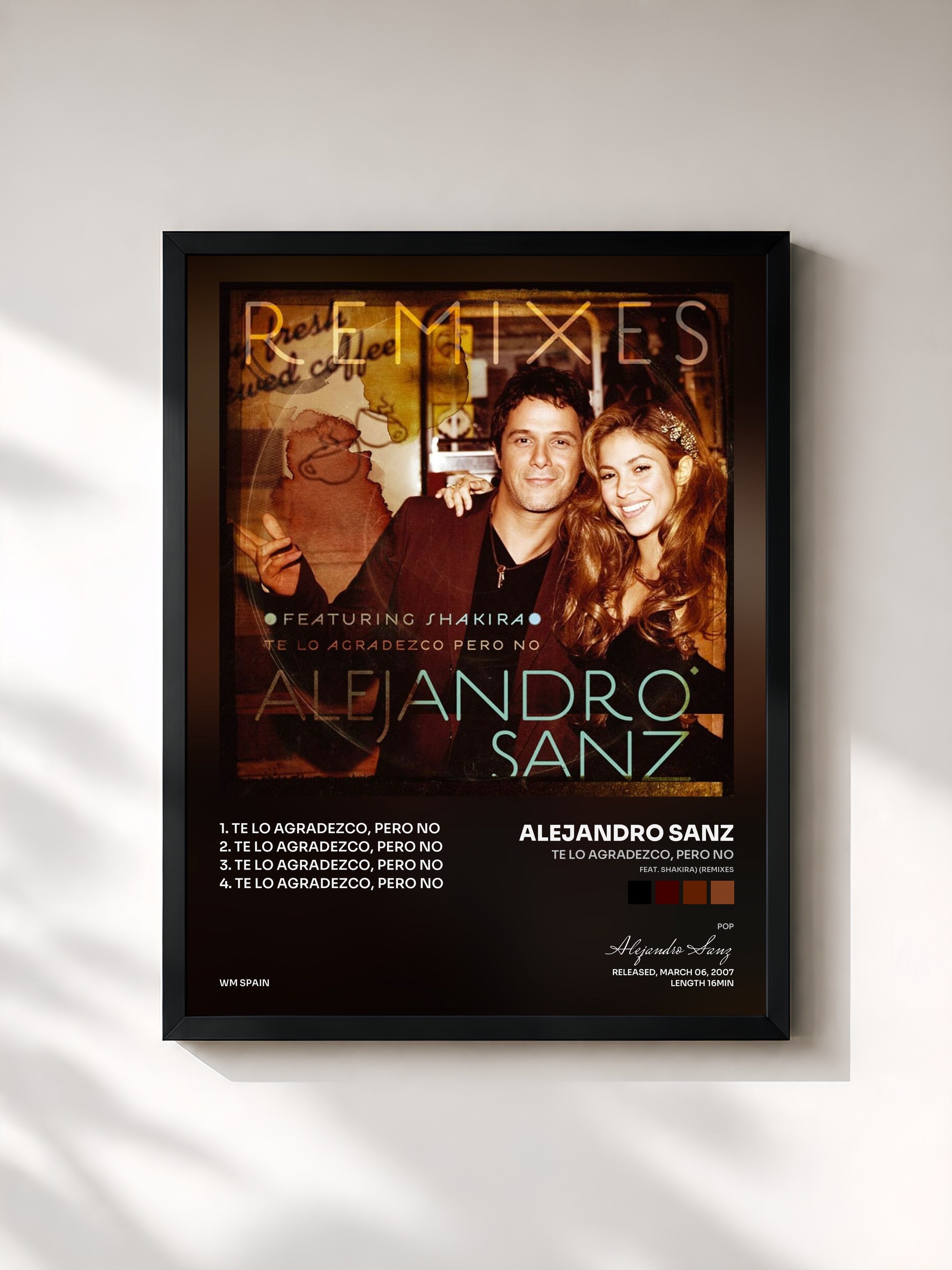#noir Tableau de l'album Te lo agradezco, pero no (feat. Shakira) (Remixes) de Alejandro Sanz, cadre noir, imprimé et encadré en France