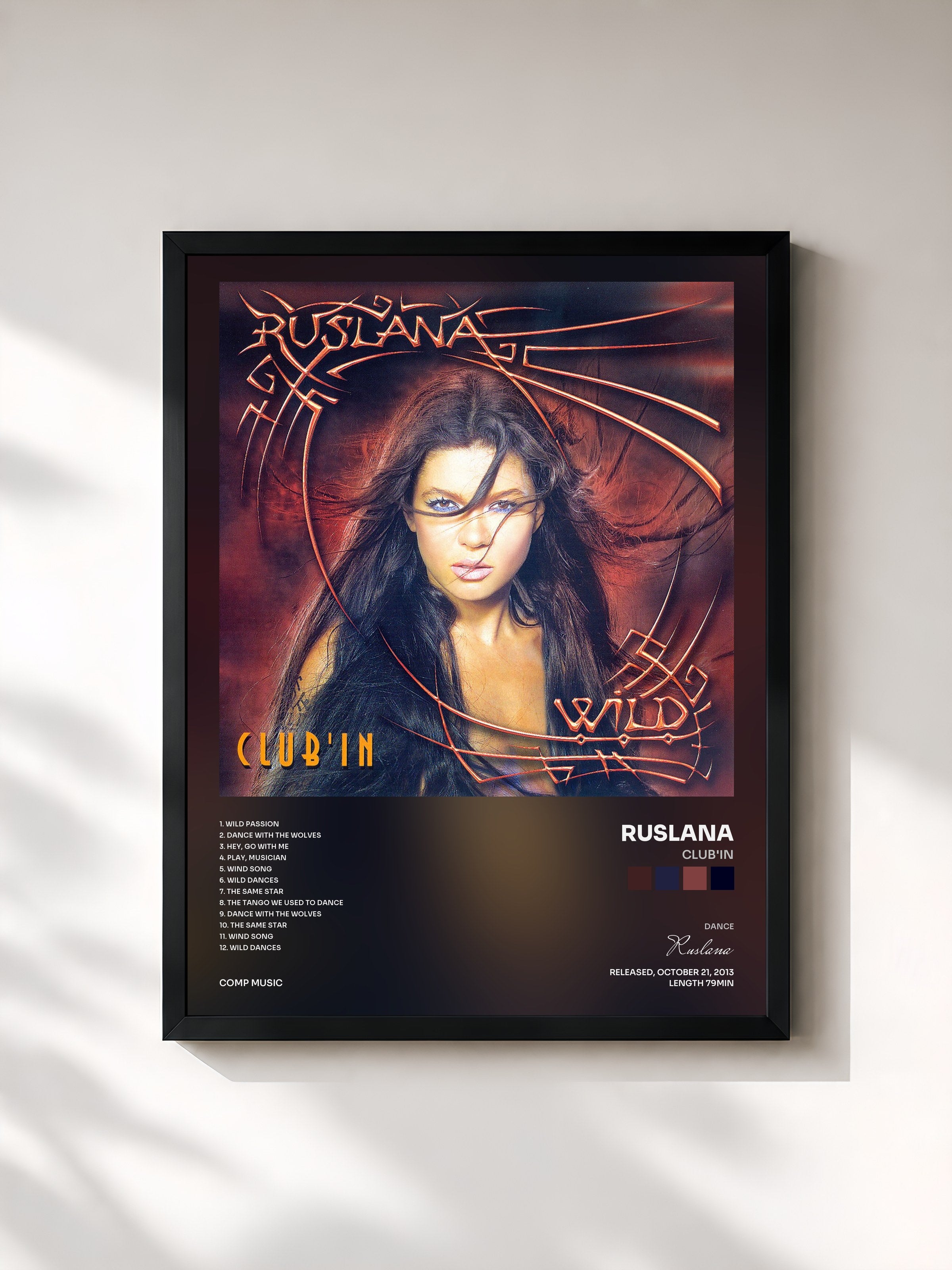 #noir Tableau de l'album Club'in de Ruslana, cadre noir, imprimé et encadré en France