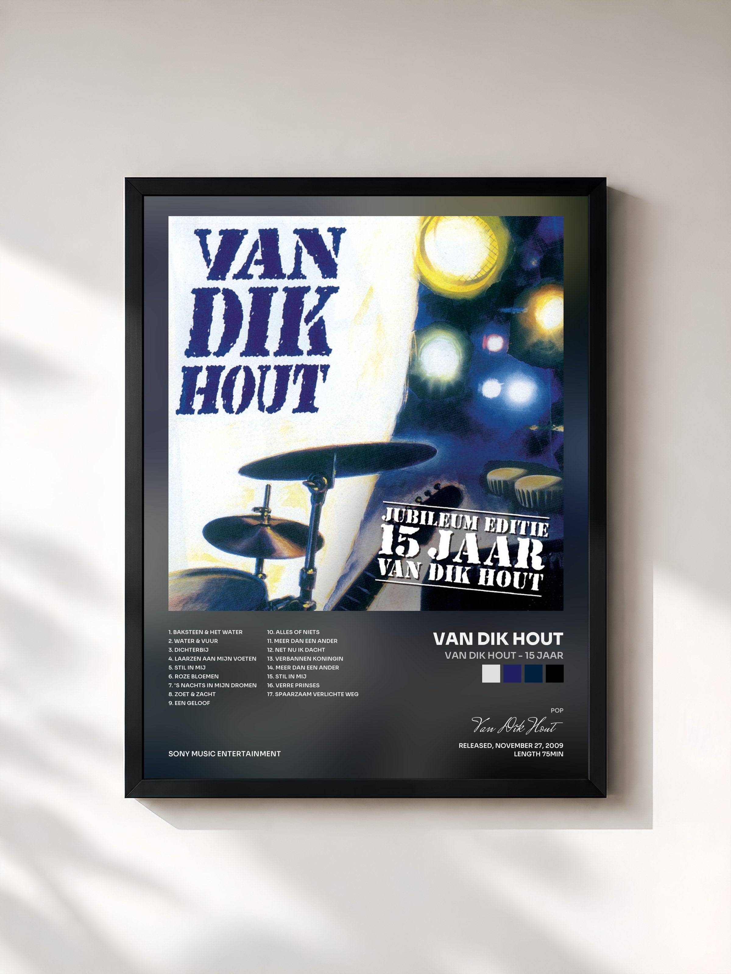 #noir Tableau de l'album Van Dik Hout - 15 Jaar de Van Dik Hout, cadre noir, imprimé et encadré en France